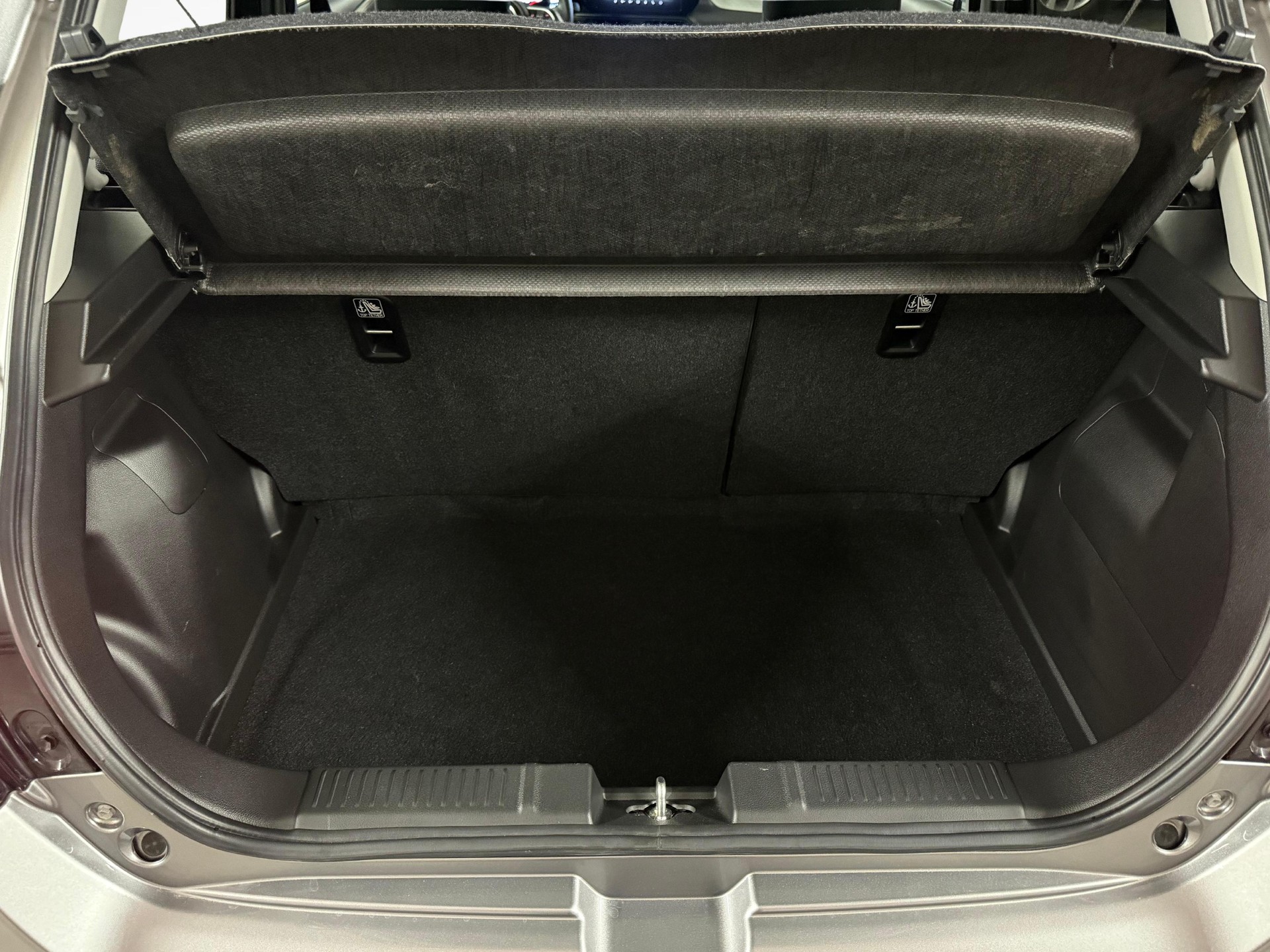 SUZUKI Swift 1.2 Compact+ Hybrid 4x4-image-11