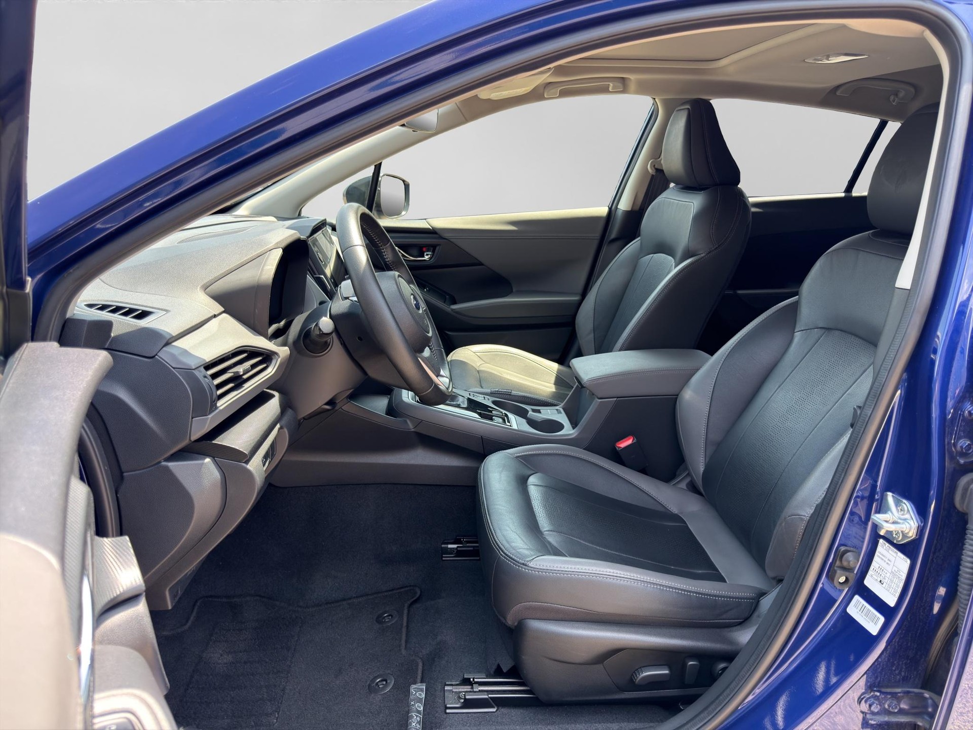 SUBARU Crosstrek 2.0i e-Boxer Luxury-image-1