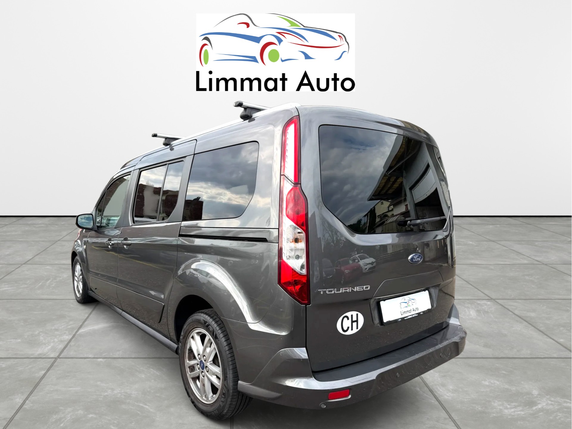 FORD Grand Tourneo Connect 1.5 EcoBlue Trend Automat-image-3