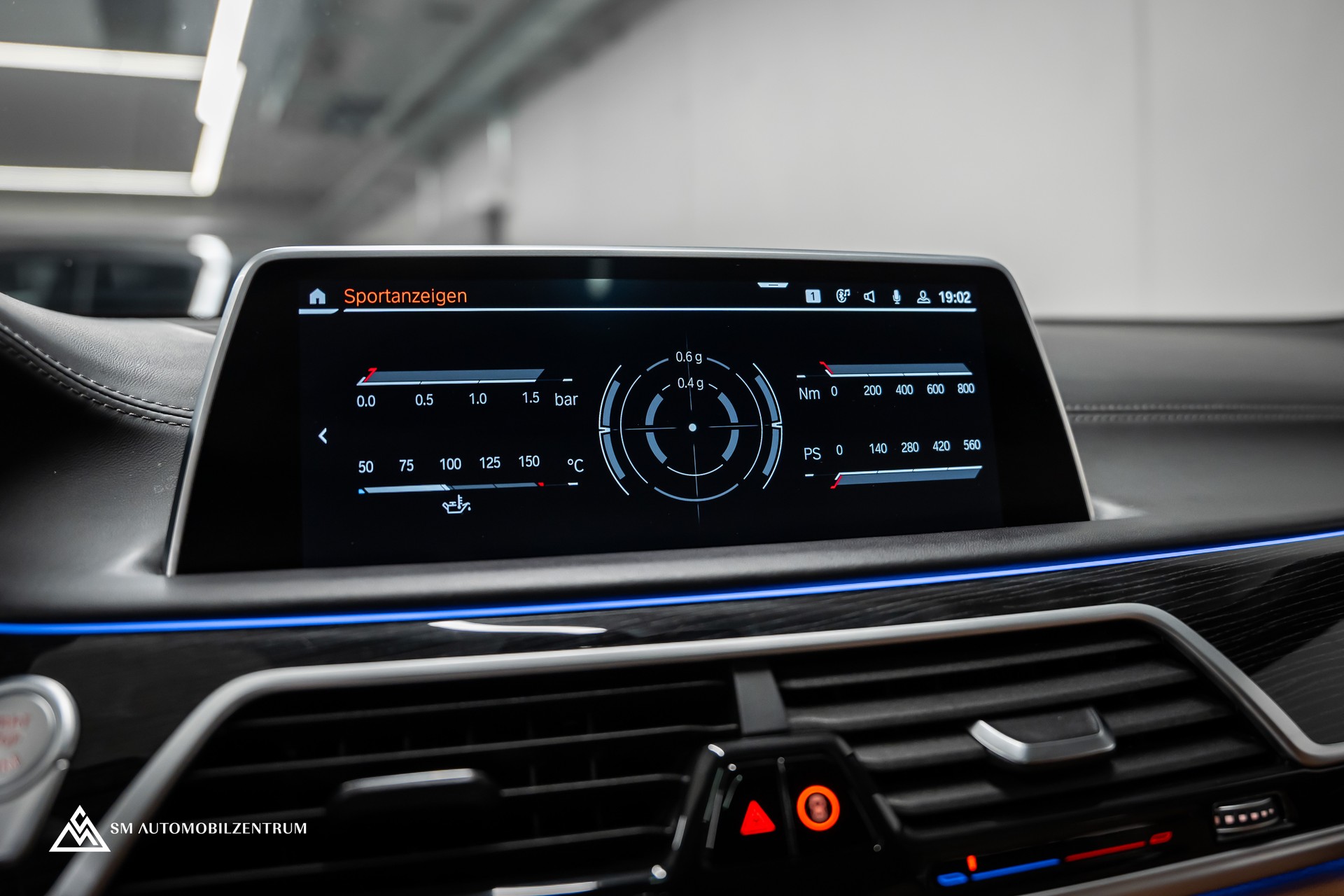 BMW 750i xDrive M Sport Steptronic / Vollausstattung / CH-Fahrzeug / Massagesitze-image-43