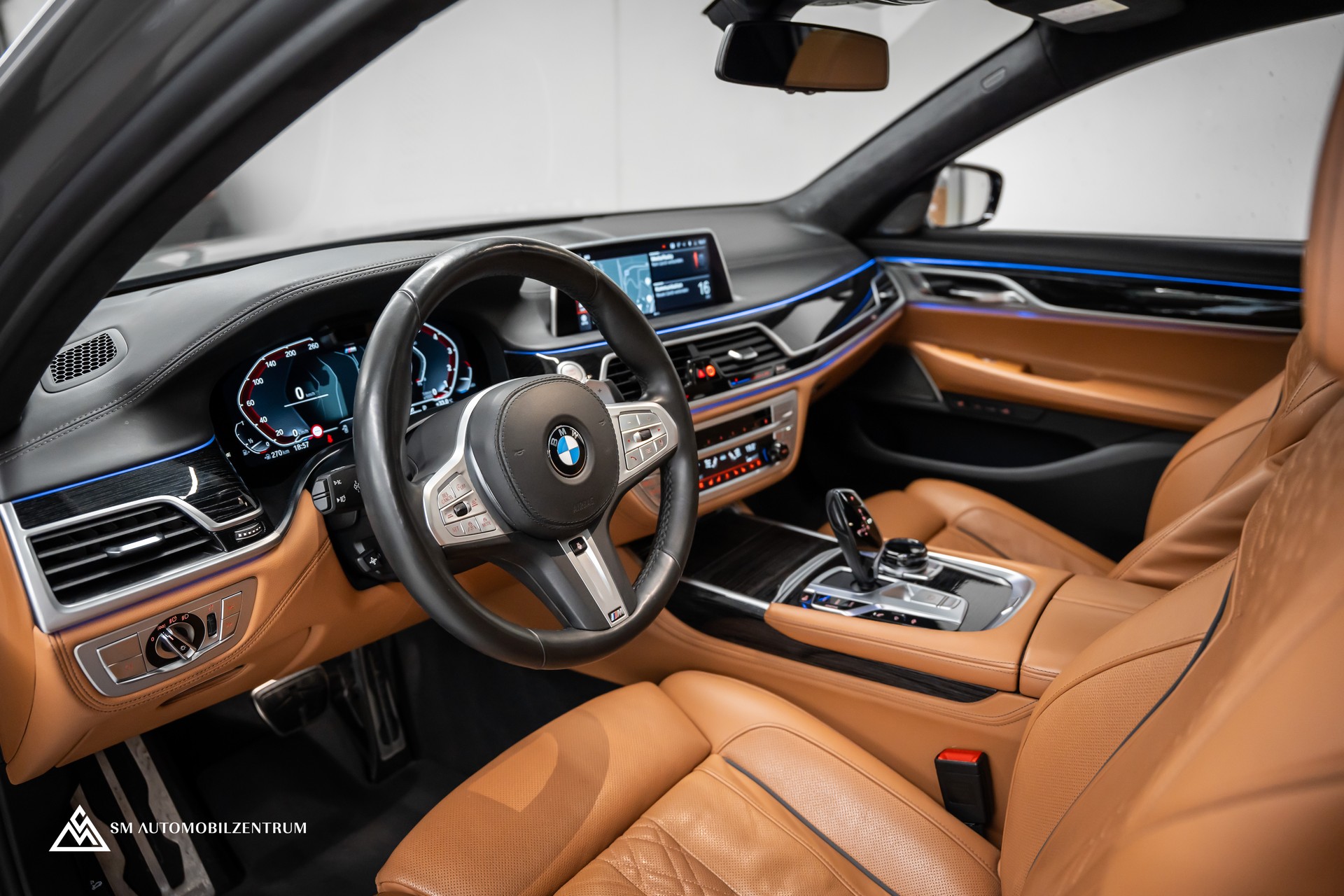 BMW 750i xDrive M Sport Steptronic / Vollausstattung / CH-Fahrzeug / Massagesitze-image-15