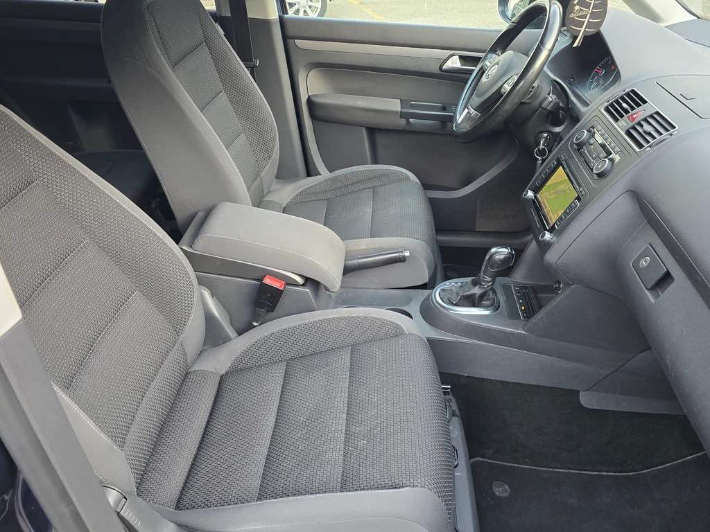 VW Touran 2.0 TDI BMT Comfortline DSG-image-9