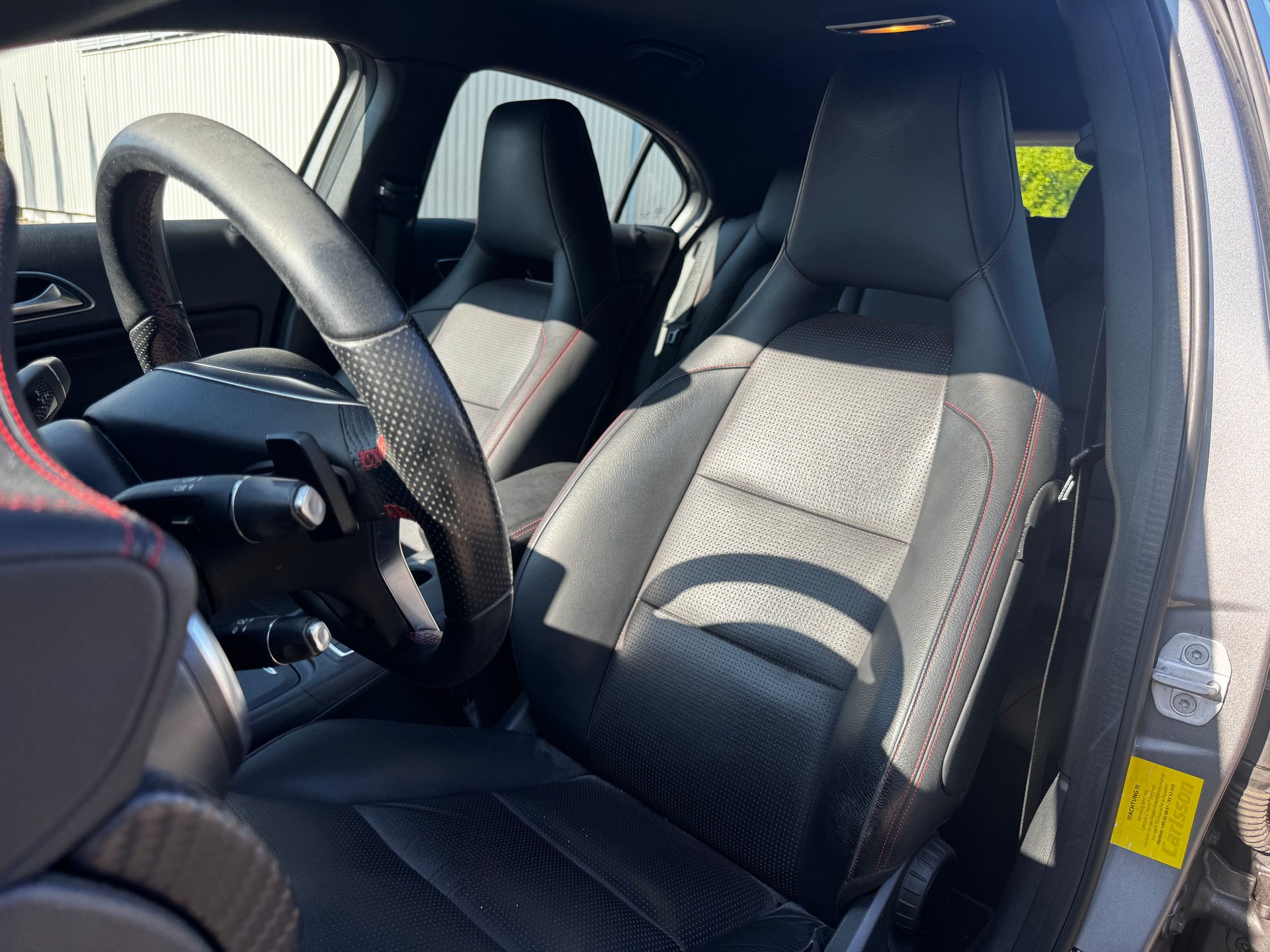 MERCEDES-BENZ A 250 AMG Line 4m-image-7