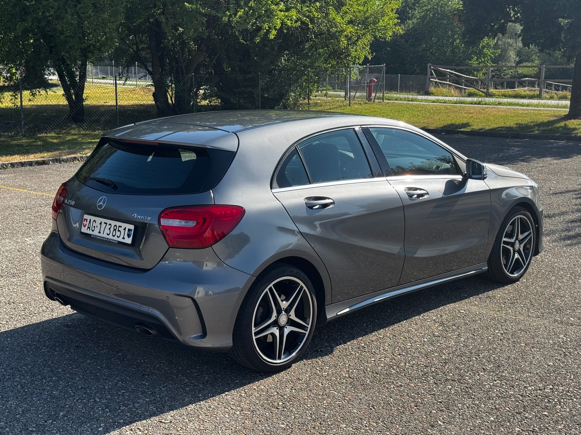 MERCEDES-BENZ A 250 AMG Line 4m-image-2