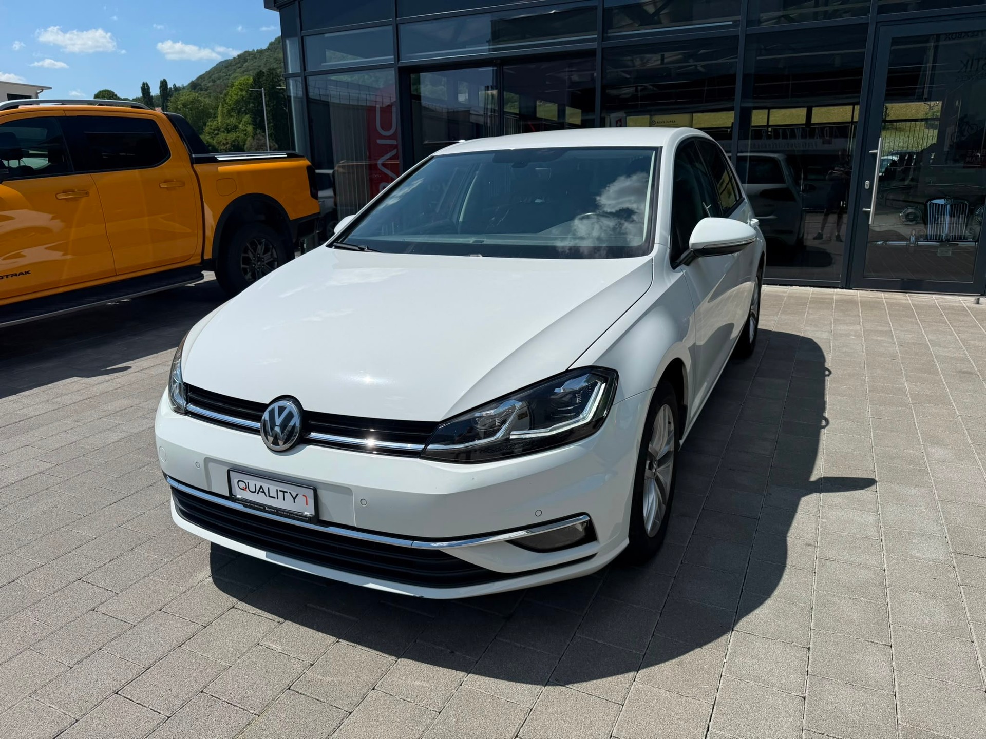 VW Golf 1.0 TSI Comfortline-image-1