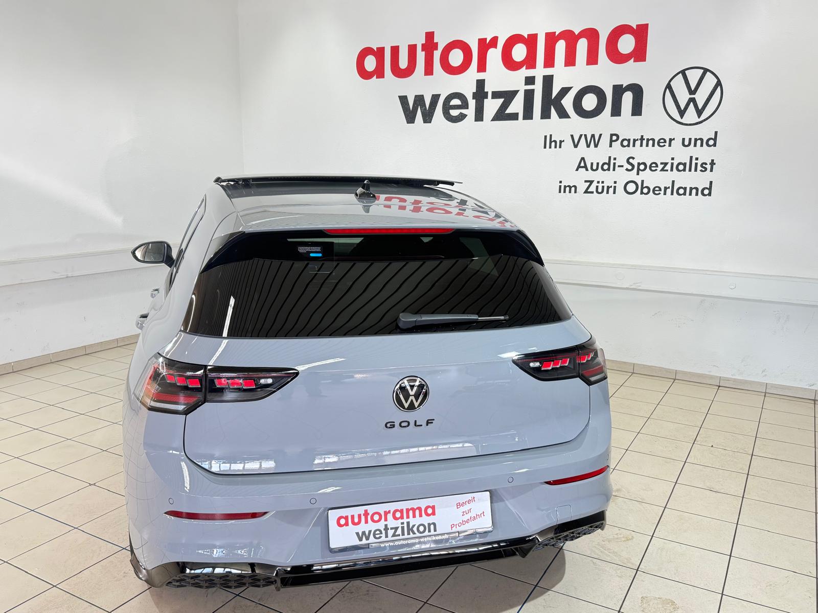 VW Golf 1.5 e TSI mHEV R-Line DSG-showroom-element-3