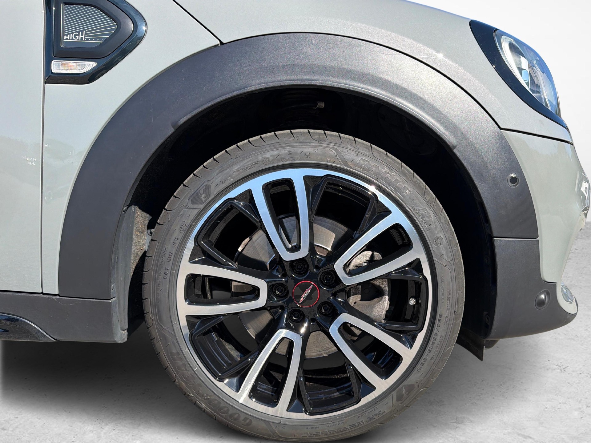 MINI Countryman F60 2.0i Cooper S SAG ALL4-image-9
