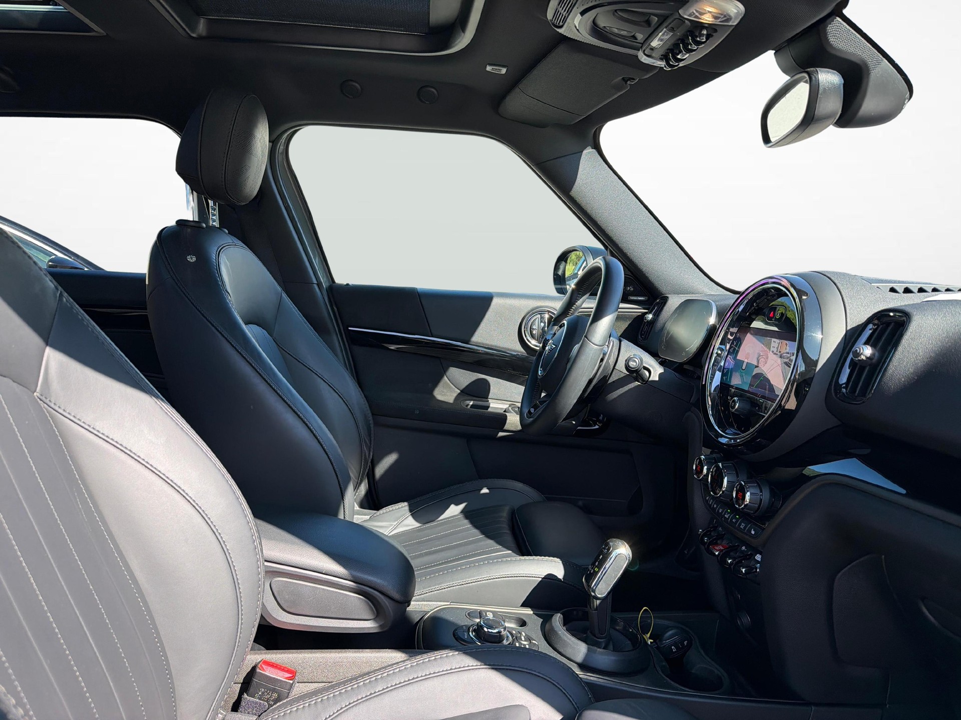 MINI Countryman F60 2.0i Cooper S SAG ALL4-image-17