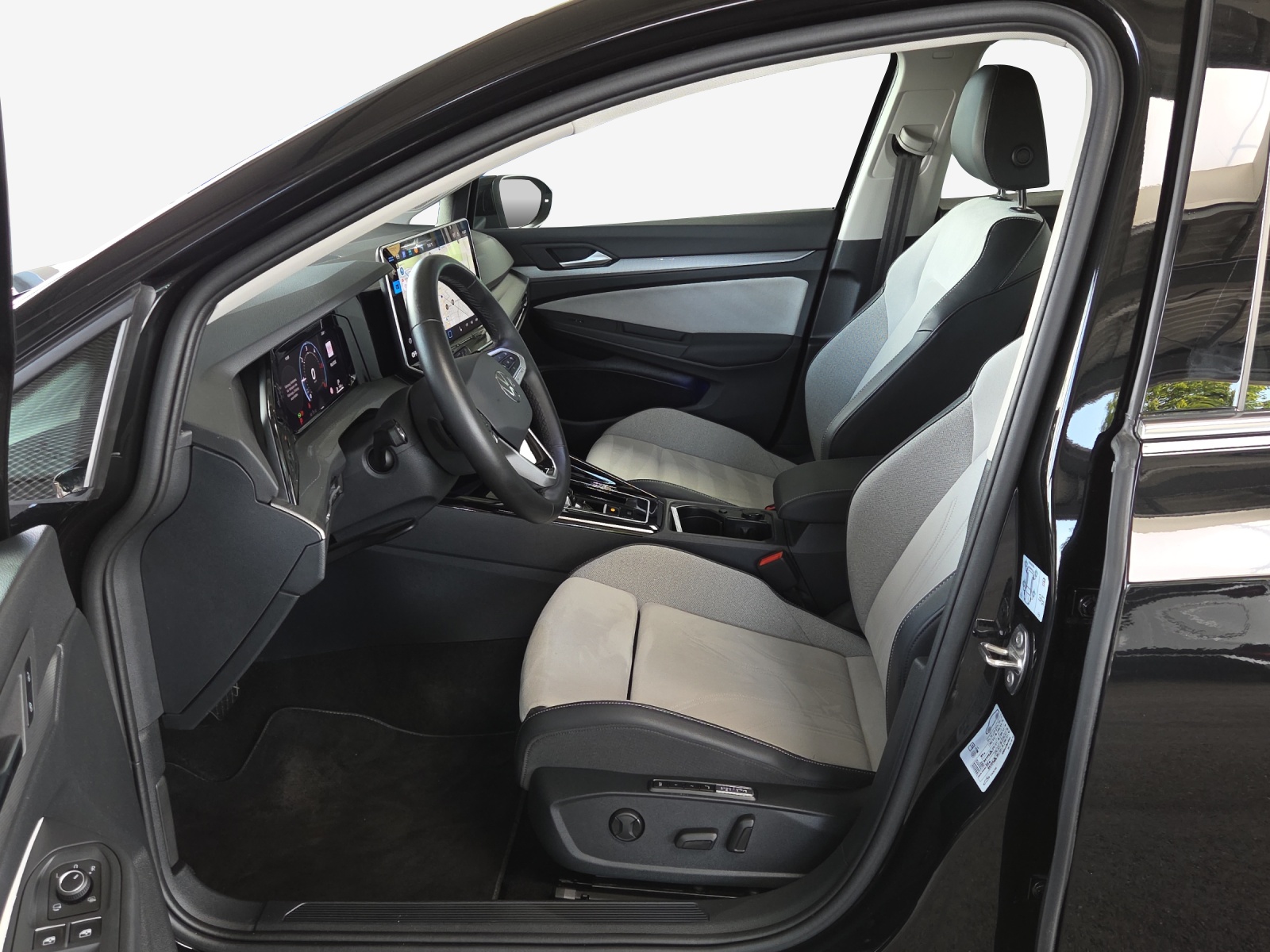 VW Golf Variant 2.0 TDI Style DSG-image-7