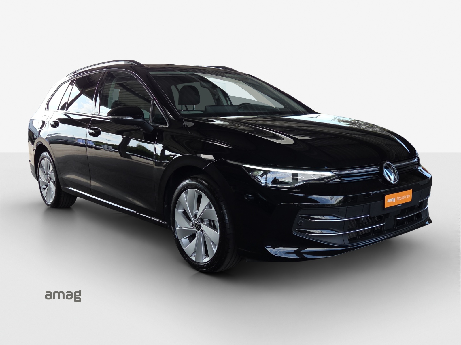 VW Golf Variant 2.0 TDI Style DSG-image-5