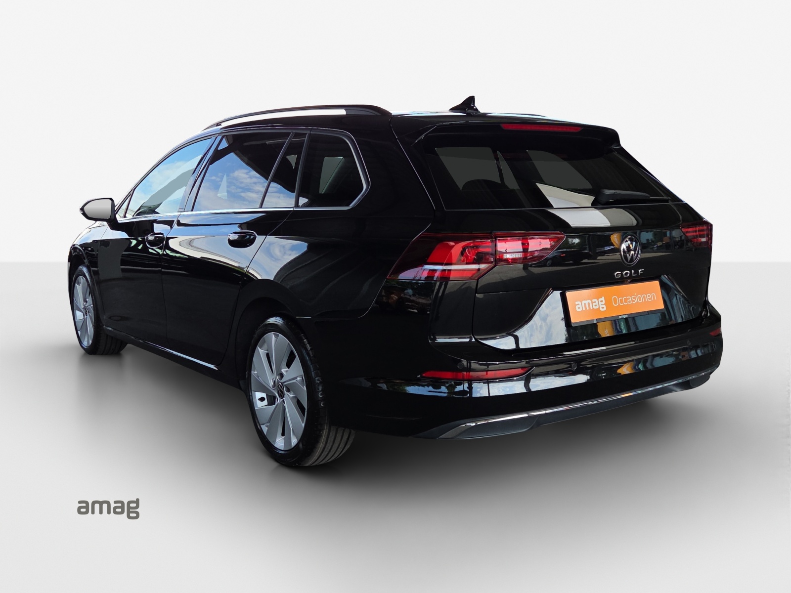 VW Golf Variant 2.0 TDI Style DSG-image-2