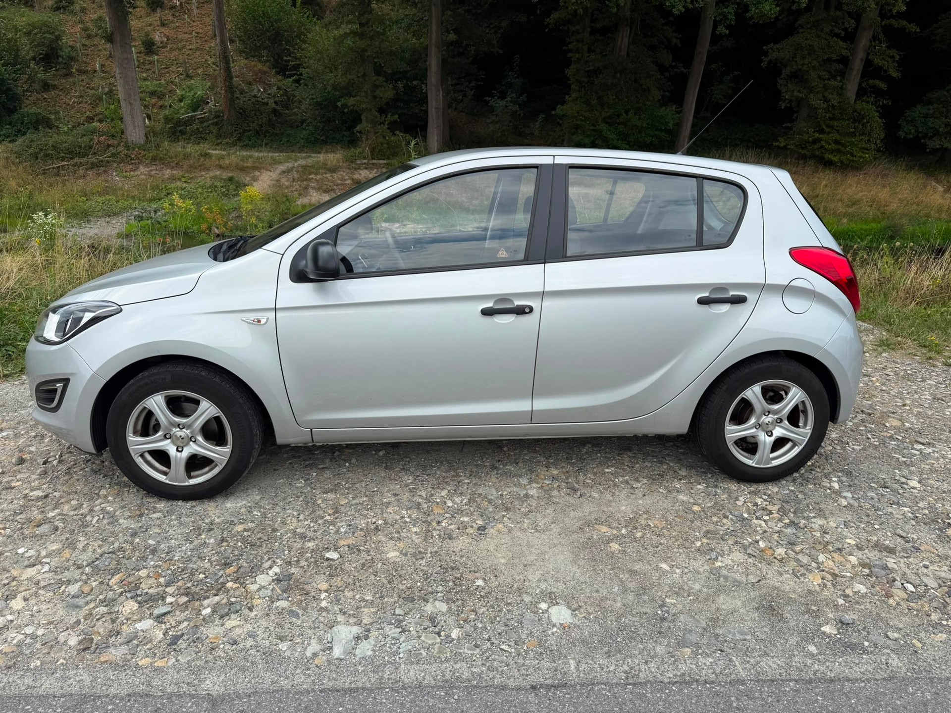 HYUNDAI i20 1.4 Style Automatic-image-1