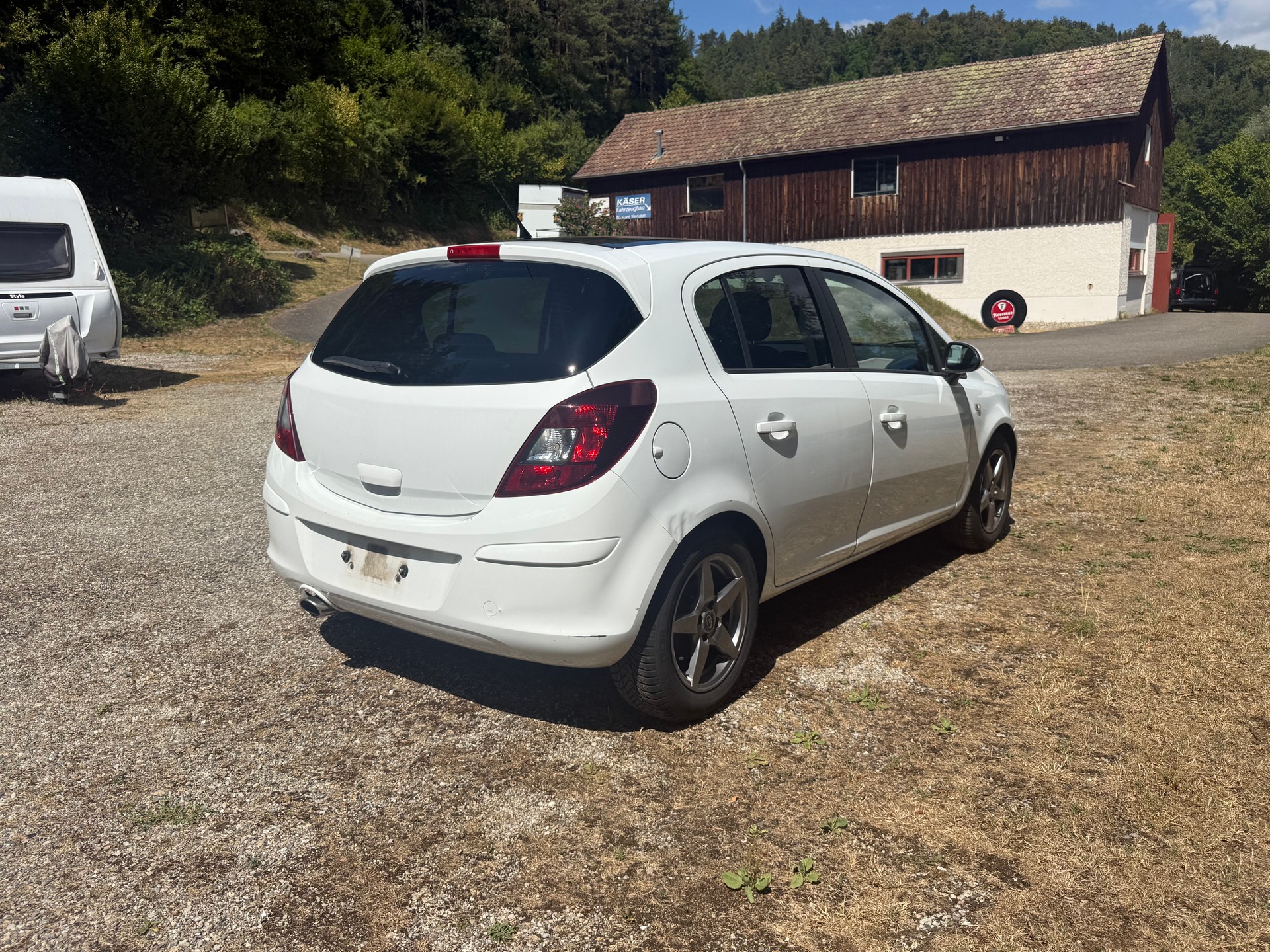 OPEL Corsa 1.4 TP Color Edition-image-5