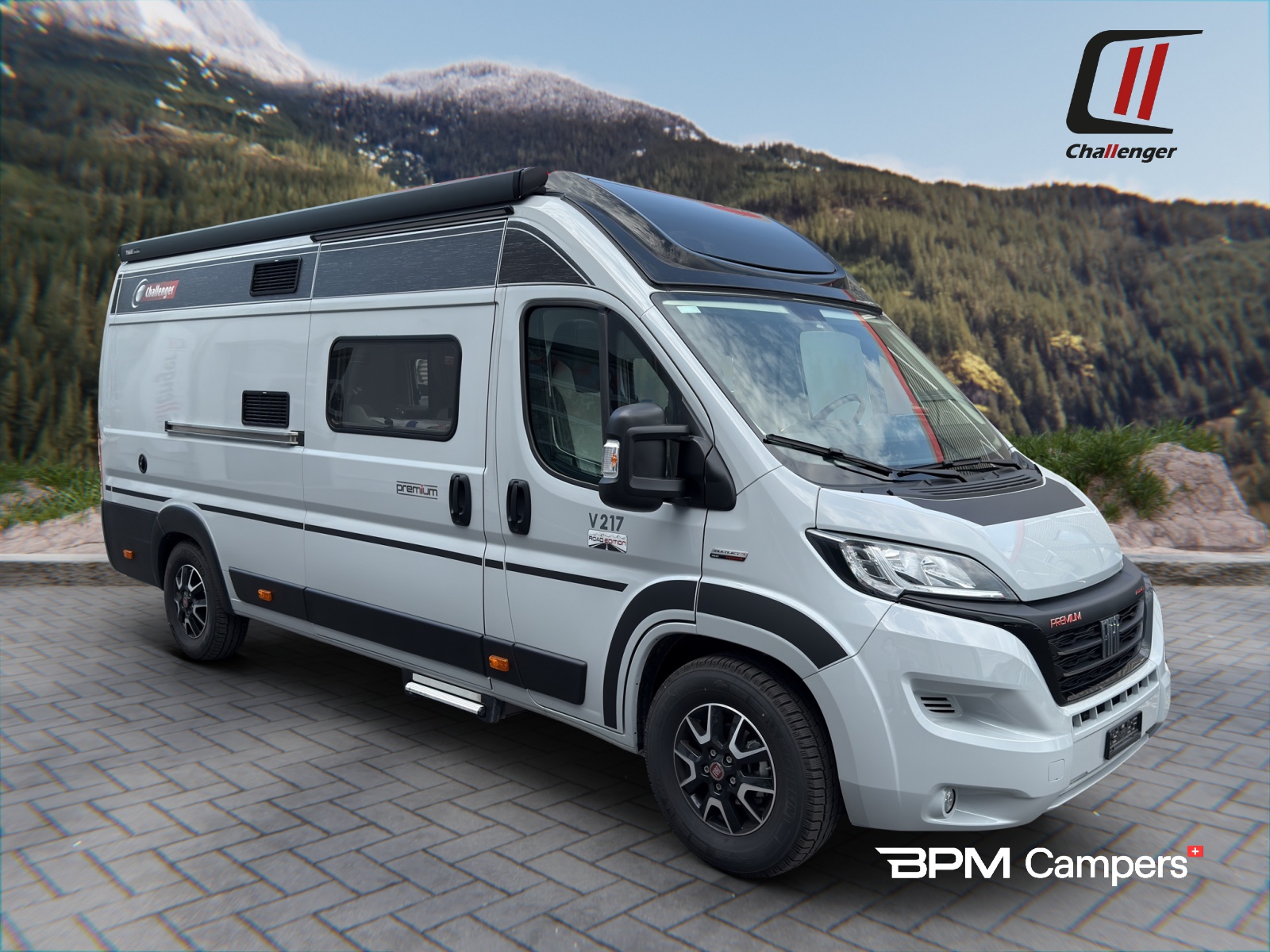CHALLENGER V217 Road Edition Premium-image-1