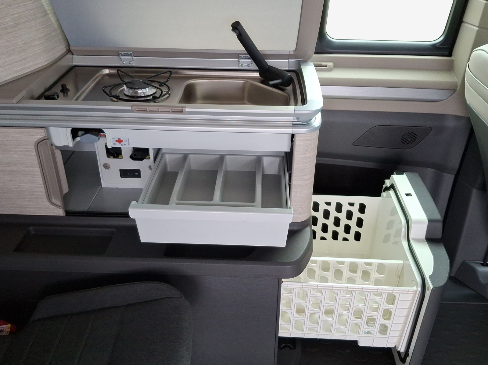 VW California eHybrid Ocean Liberty 4Motion-image-14
