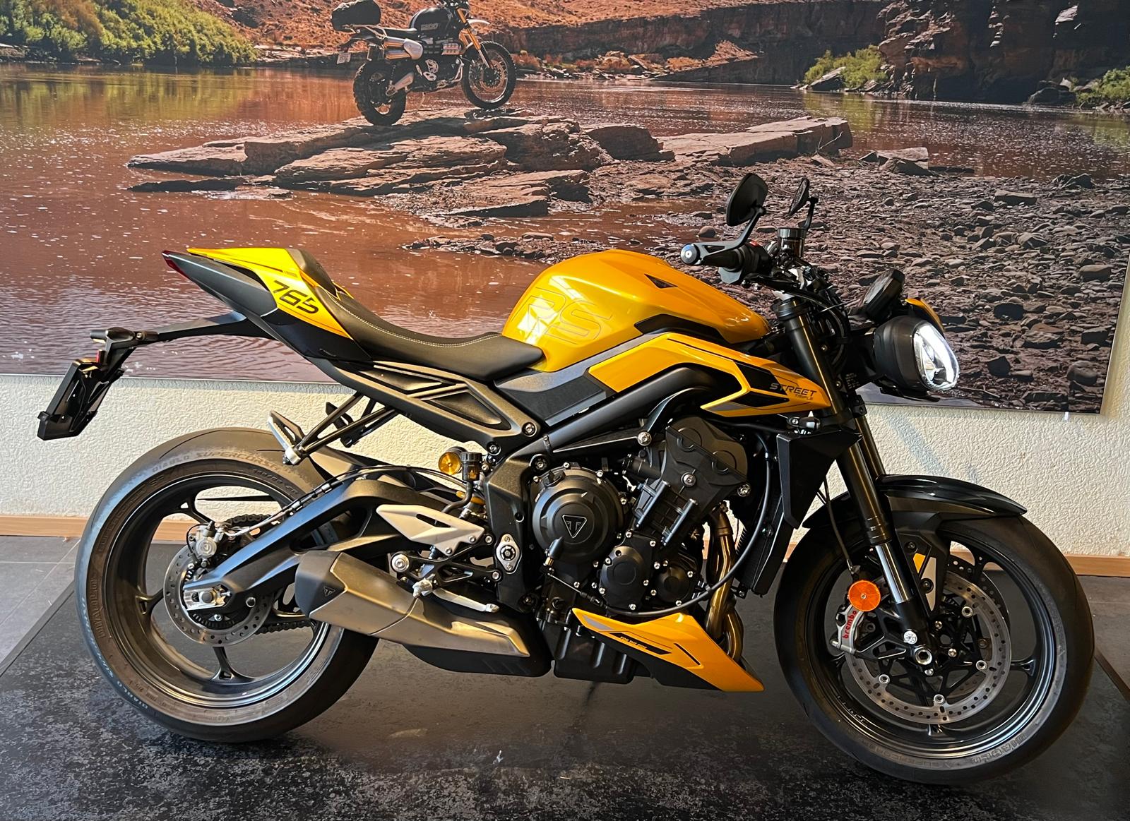 TRIUMPH Street Triple 765 RS