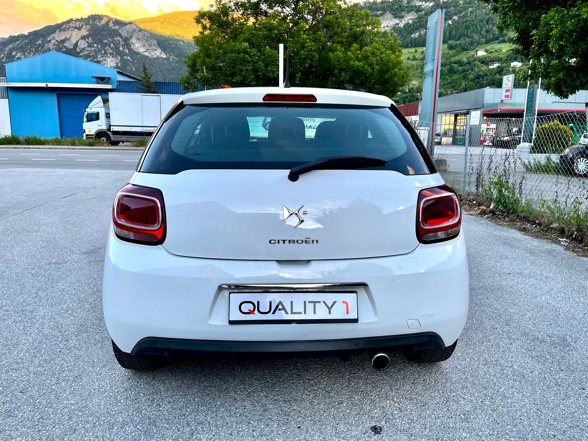 DS AUTOMOBILES DS3 1.2 VTi Chic ETG5-showroom-element-3