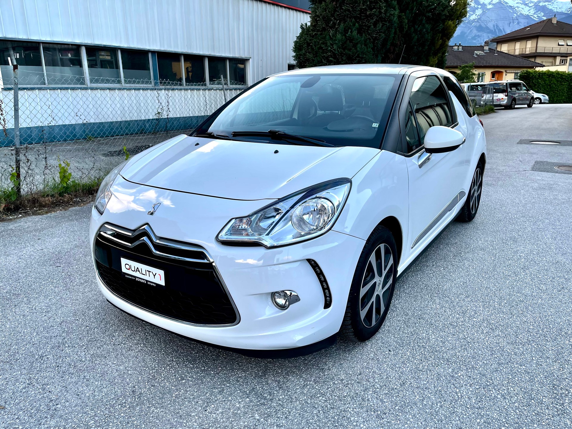 DS AUTOMOBILES DS3 1.2 VTi Chic ETG5-image-18
