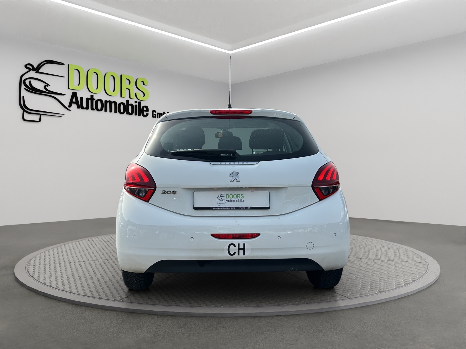 PEUGEOT 208 1.2 THP Allure-image-7