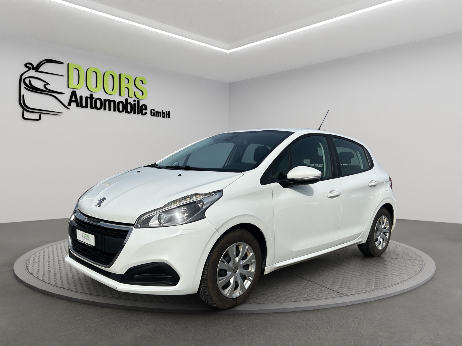 PEUGEOT 208 1.2 THP Allure-showroom-element-2