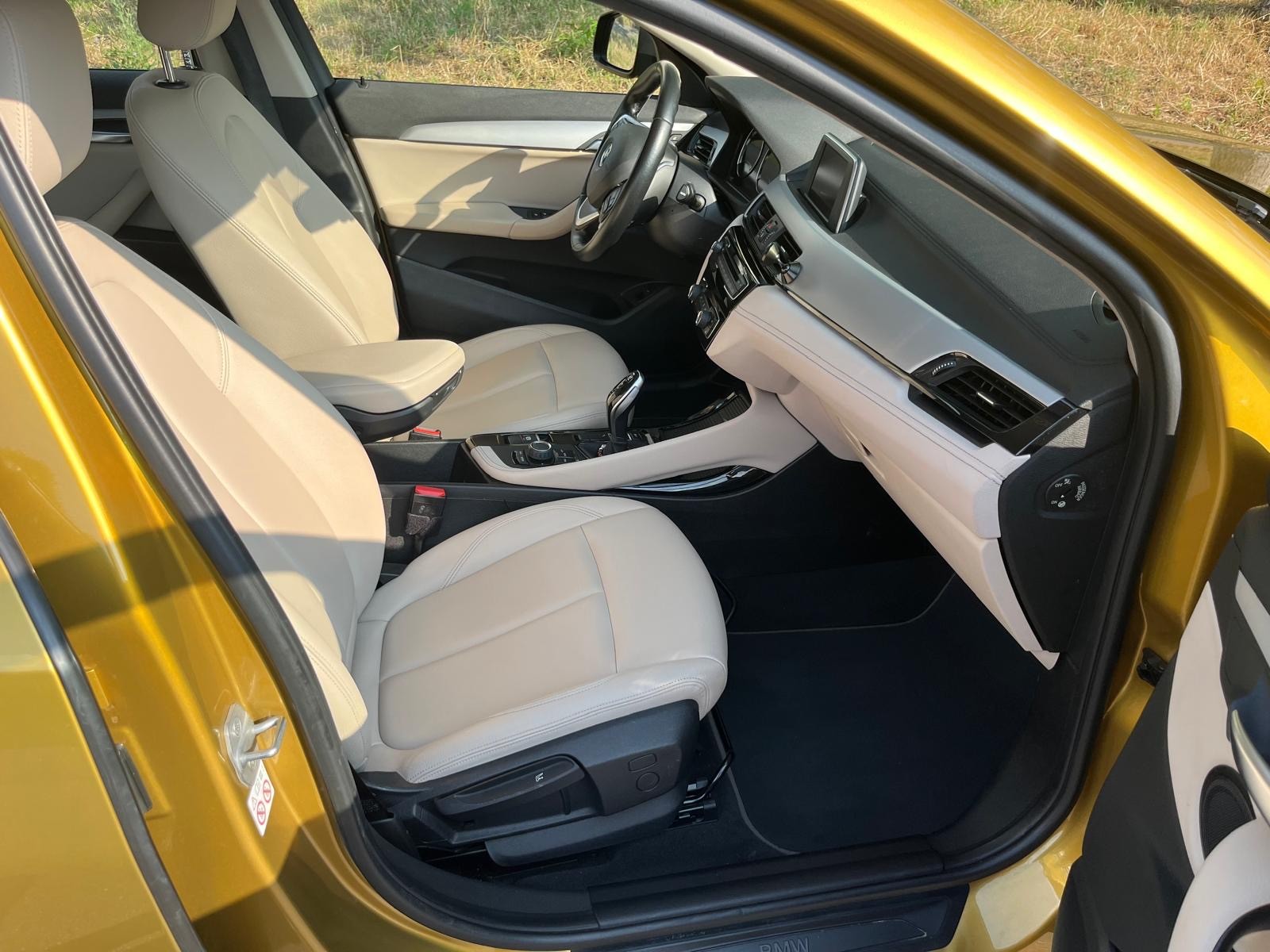 BMW 18i sDrive-image-5