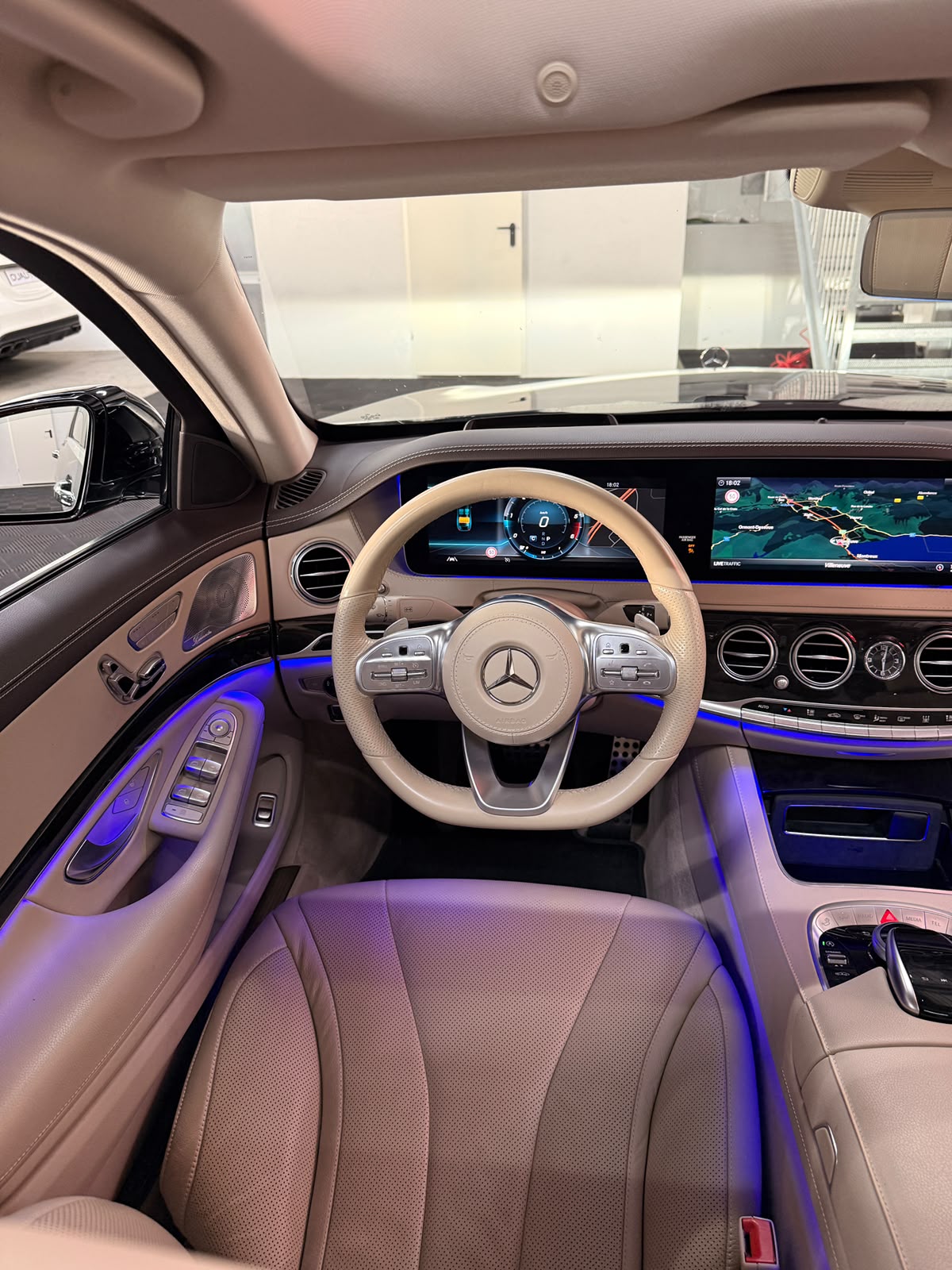 MERCEDES-BENZ S 400 L-image-11
