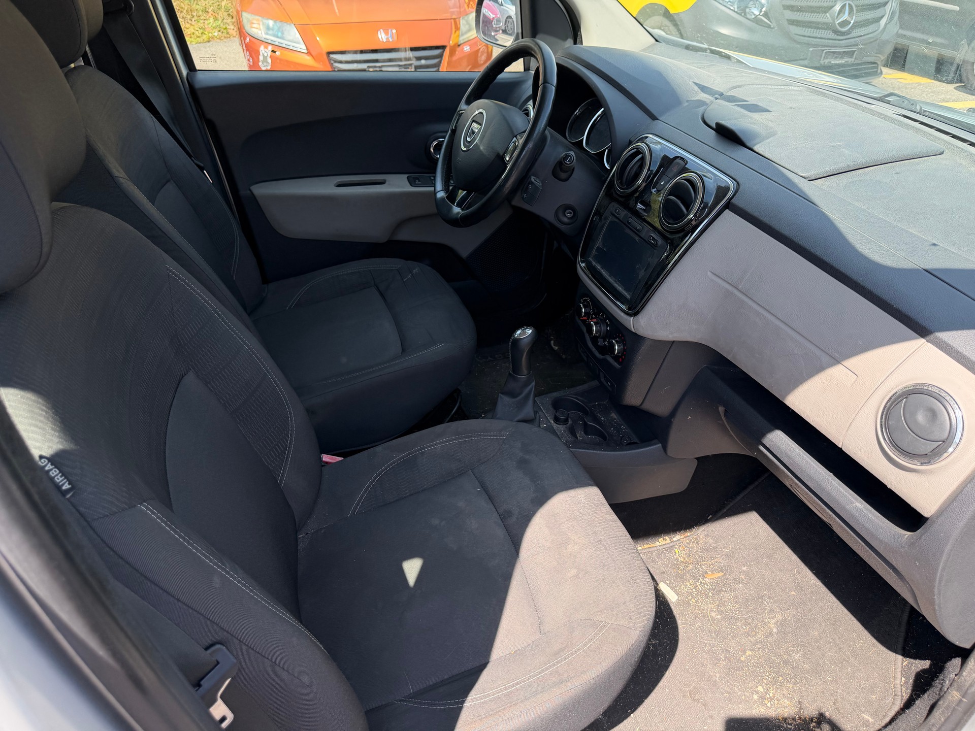 DACIA Lodgy 1.2 Turbo Ambiance 7PL-image-5