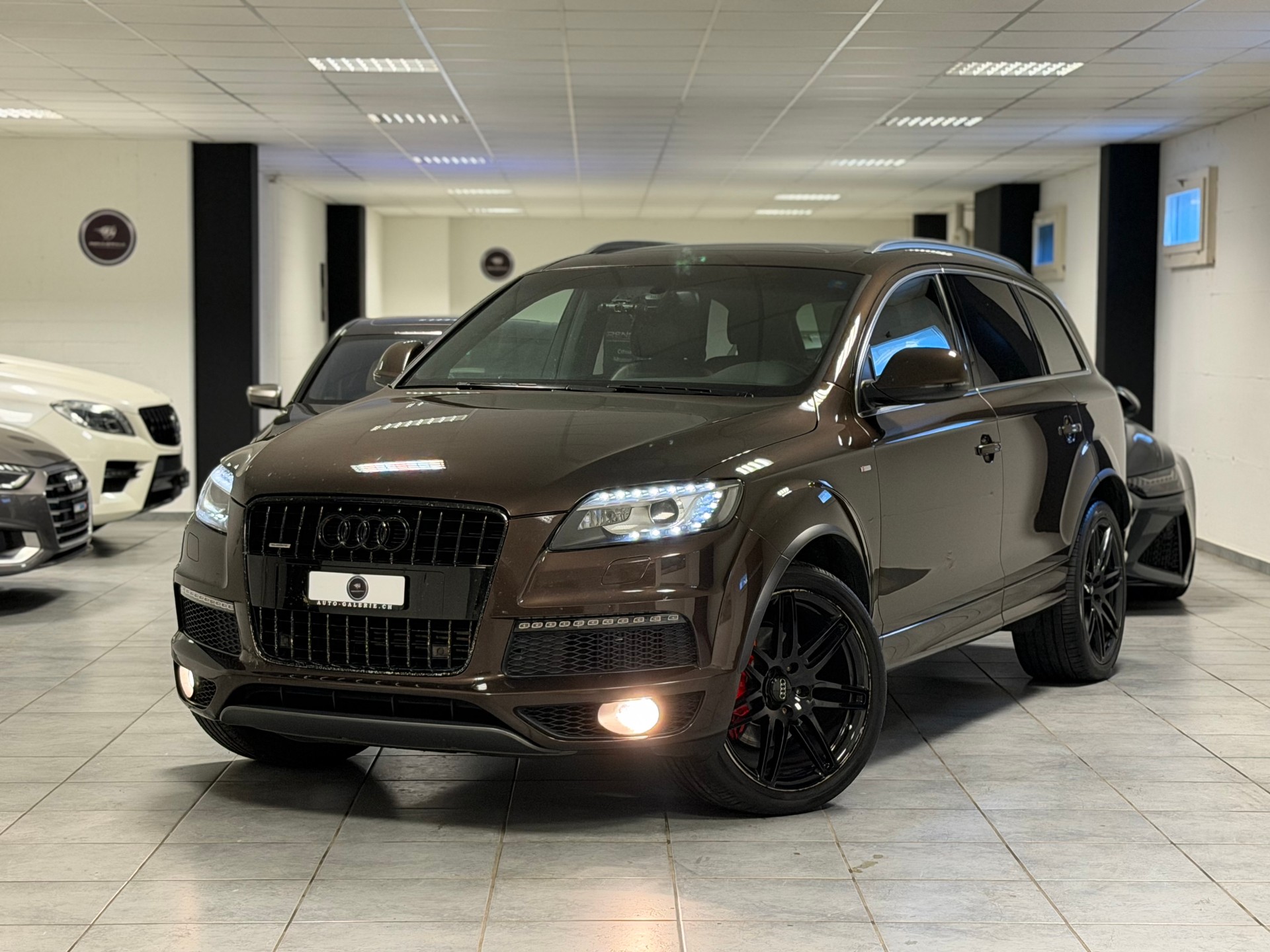 AUDI Q7 4.2 TDI quattro tiptronic-image-0
