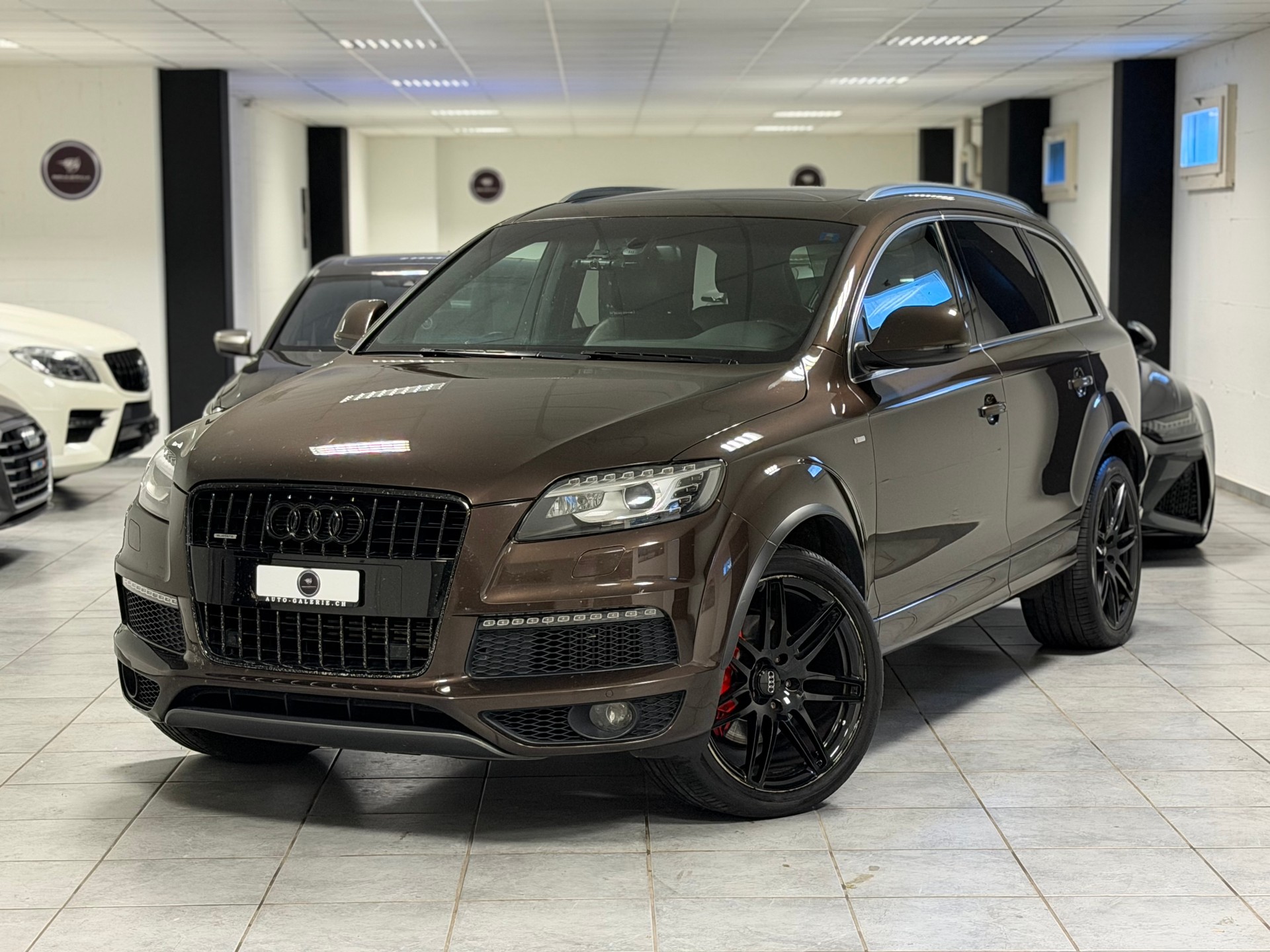 AUDI Q7 4.2 TDI quattro tiptronic-image-30