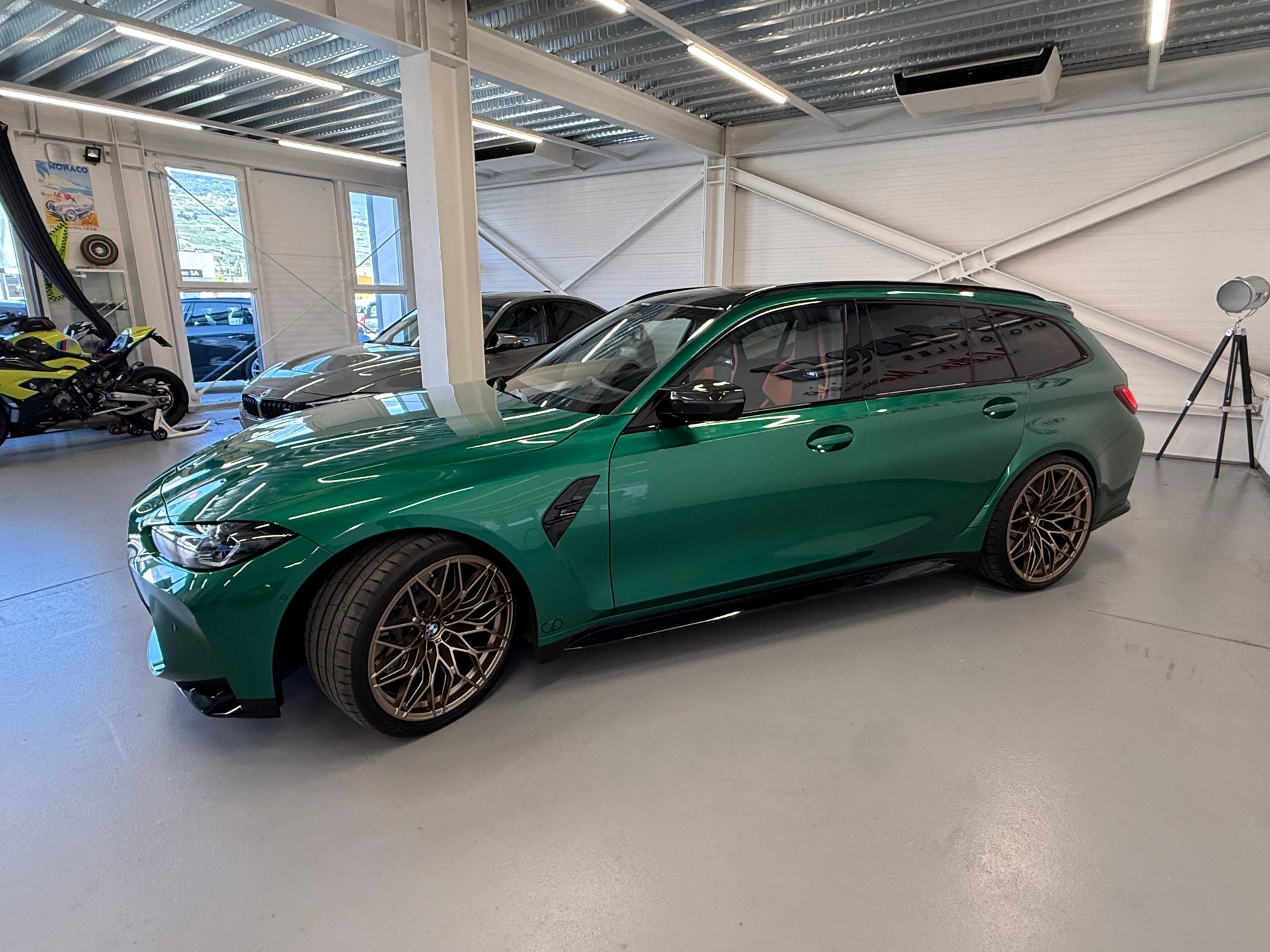 BMW M3 Touring xDrive Competition M Ch Auto 21/20 1000 M-image-11