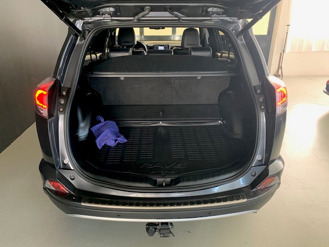 TOYOTA RAV-4 2.5 HSD Sol-image-6