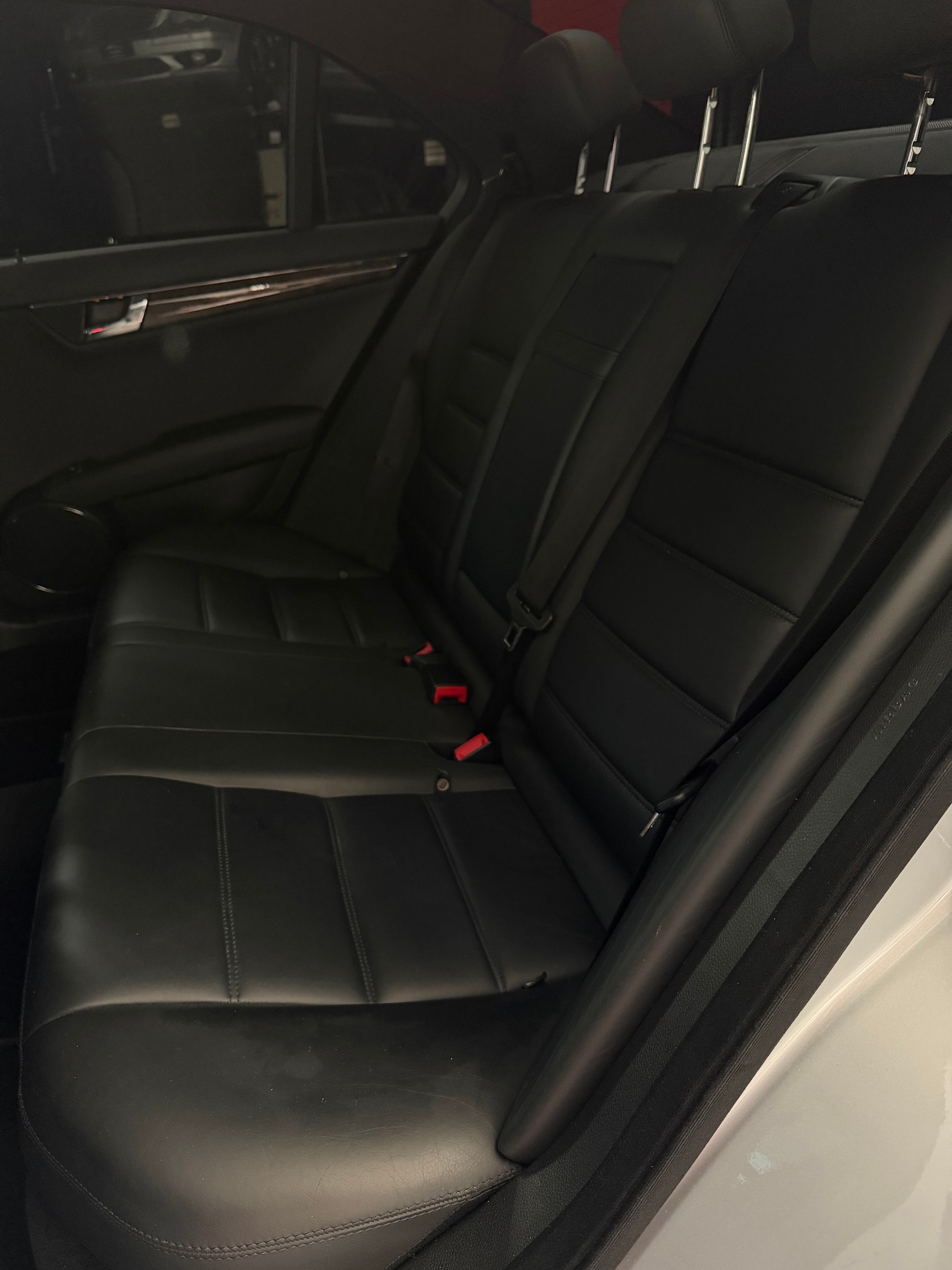 MERCEDES-BENZ C 63 AMG Avantgarde 7G-Tronic-image-6