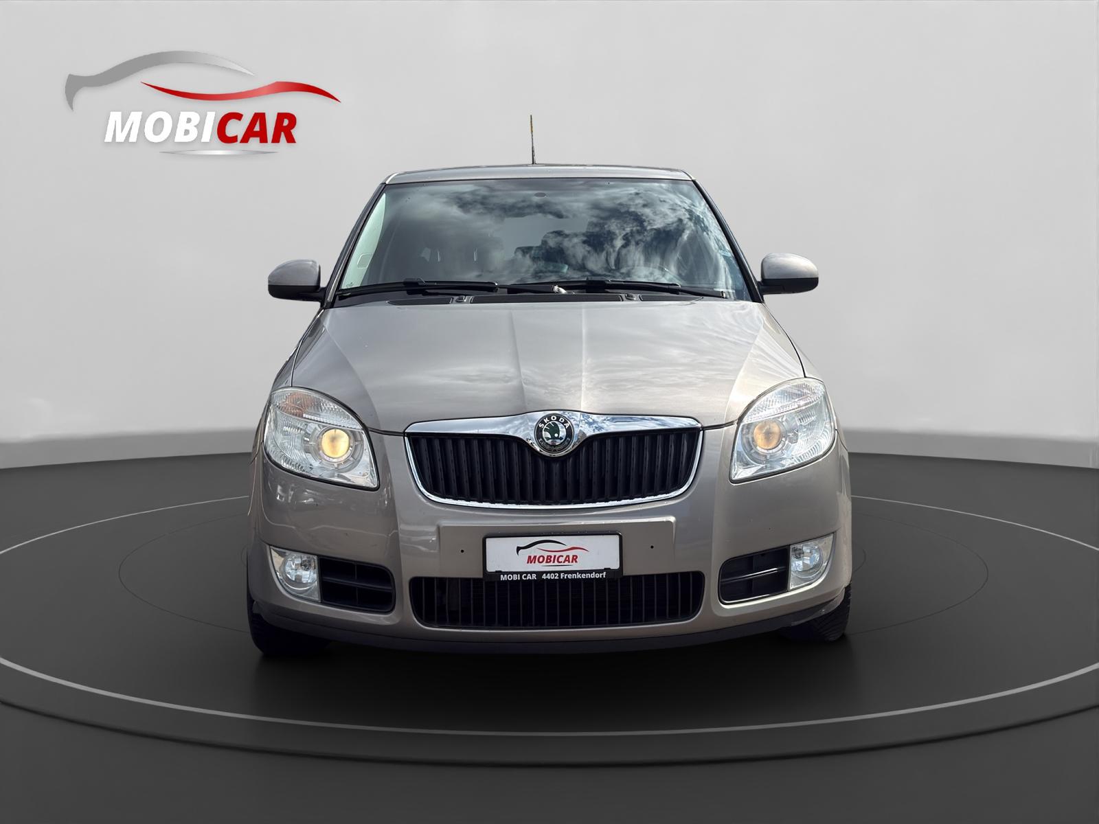 SKODA Fabia 1.6 Elegance Tiptronic-image-7