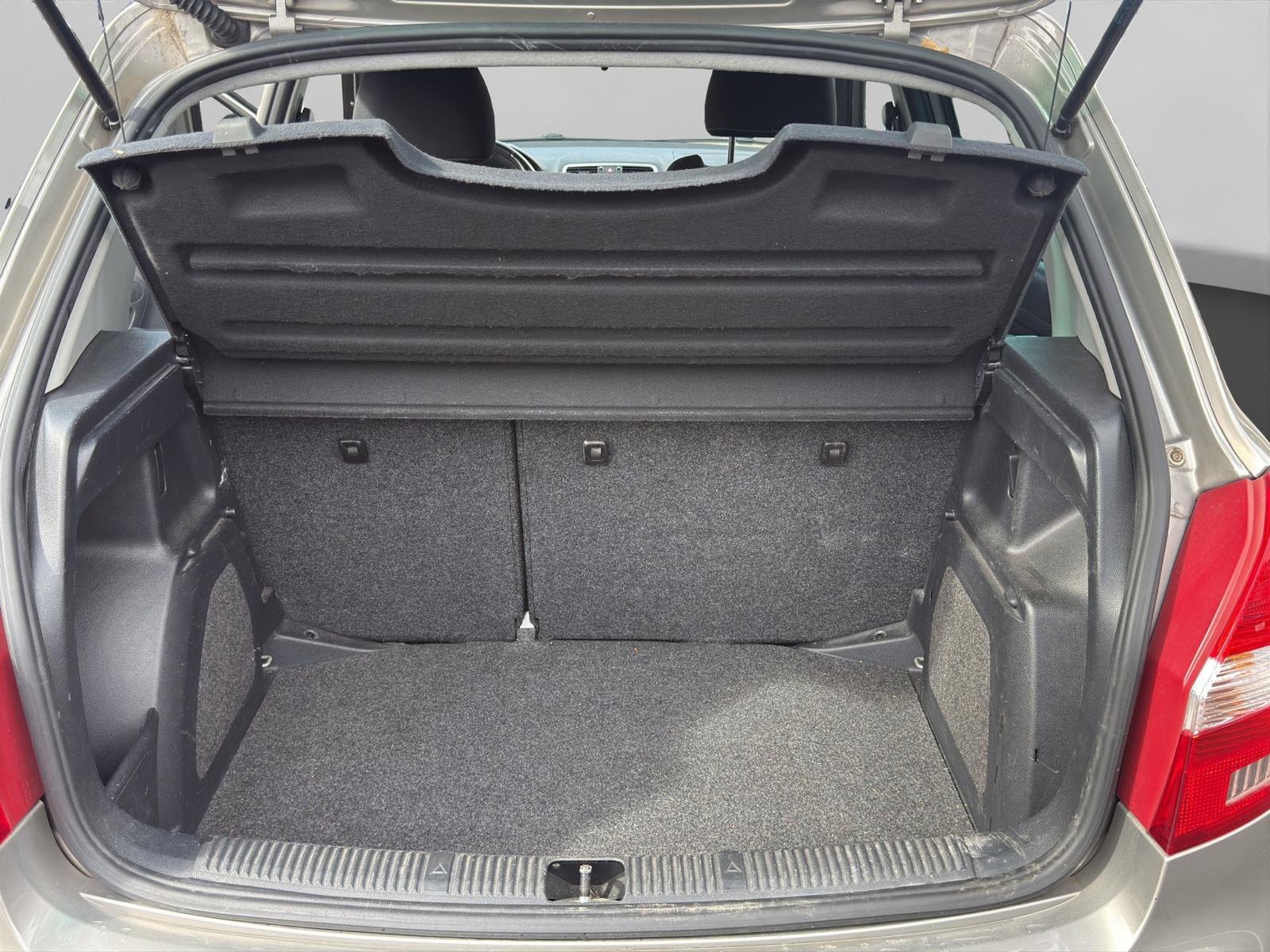 SKODA Fabia 1.6 Elegance Tiptronic-image-13