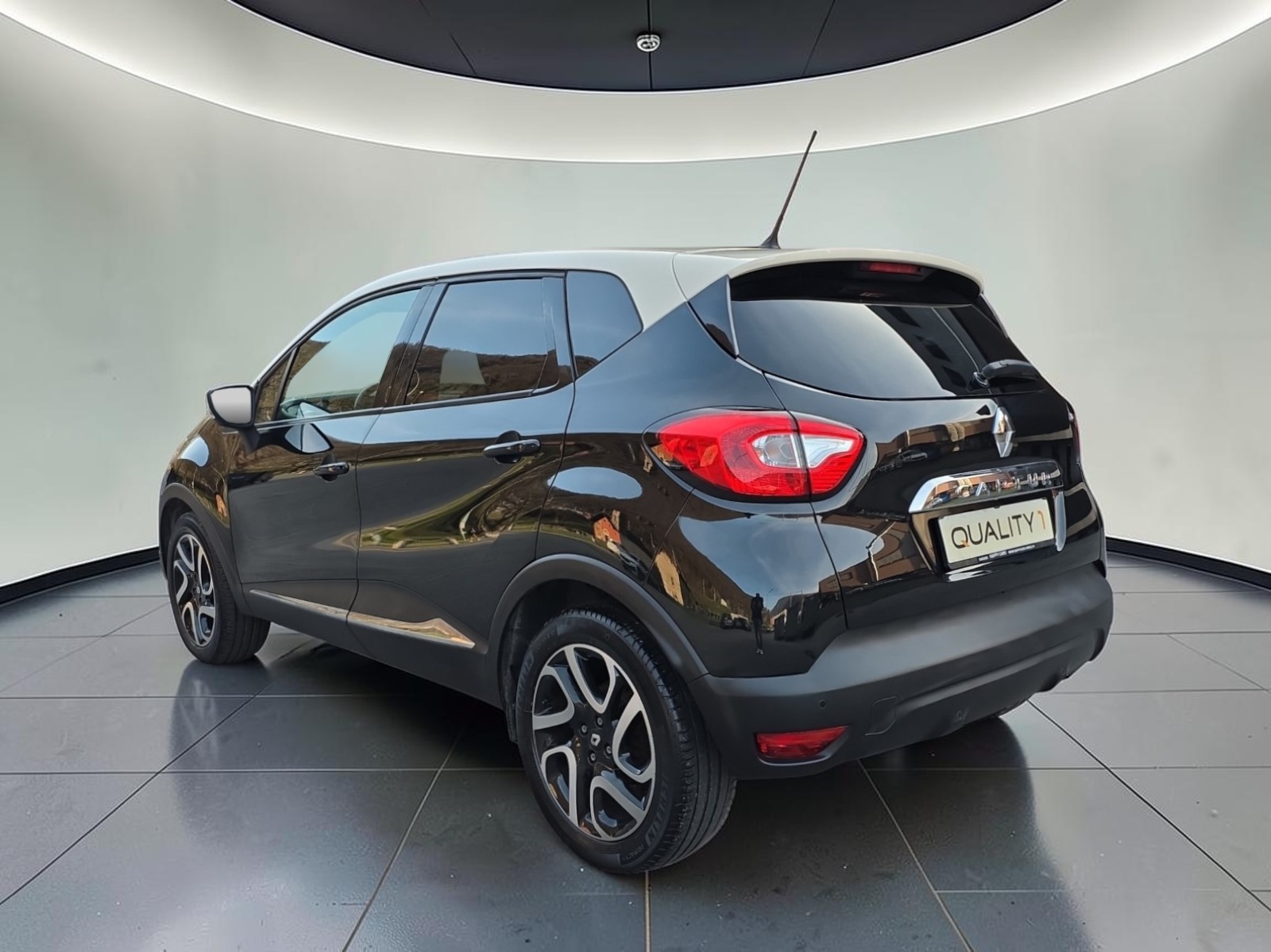 RENAULT Captur 1.2 T 16V Dynamique EDC-image-6