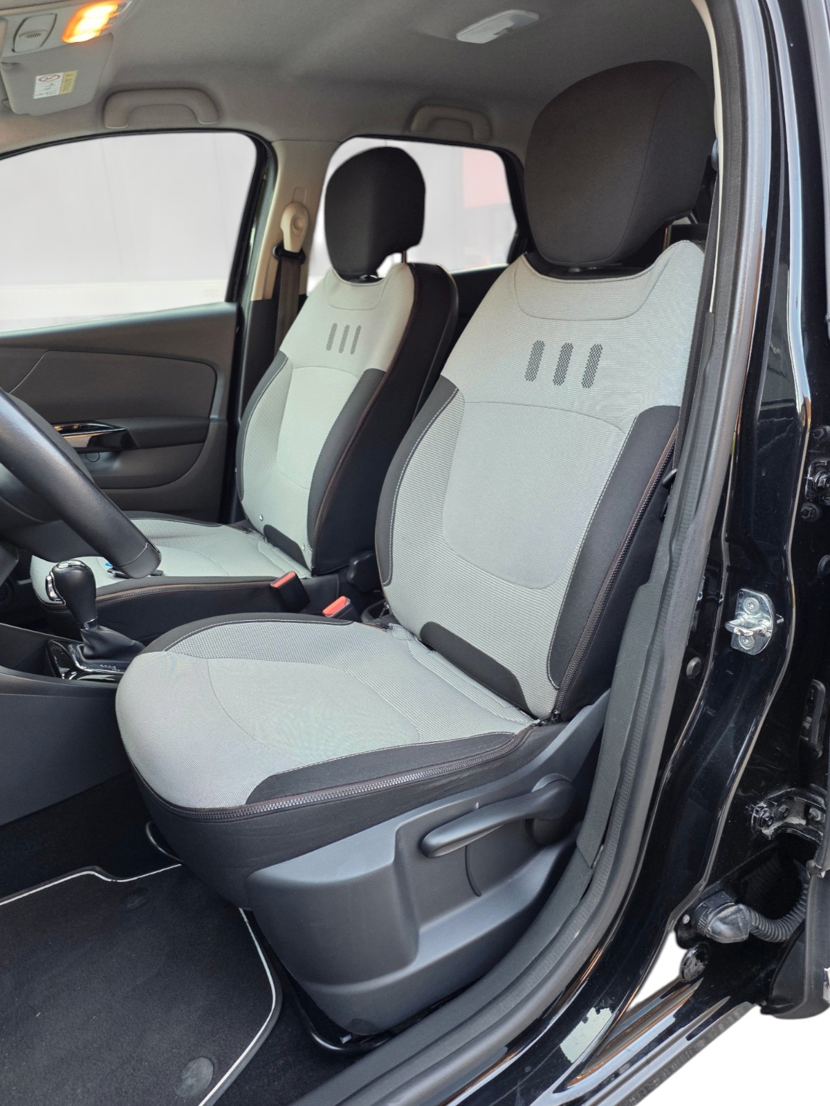 RENAULT Captur 1.2 T 16V Dynamique EDC-image-11
