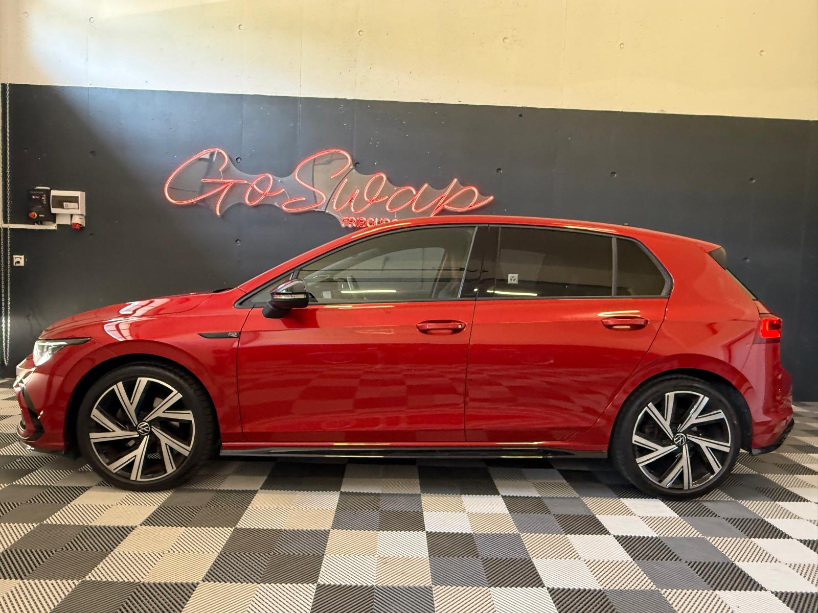 VW Golf 1.5 eTSI R-Line DSG *Matrix LED *Harman Kardon-image-2