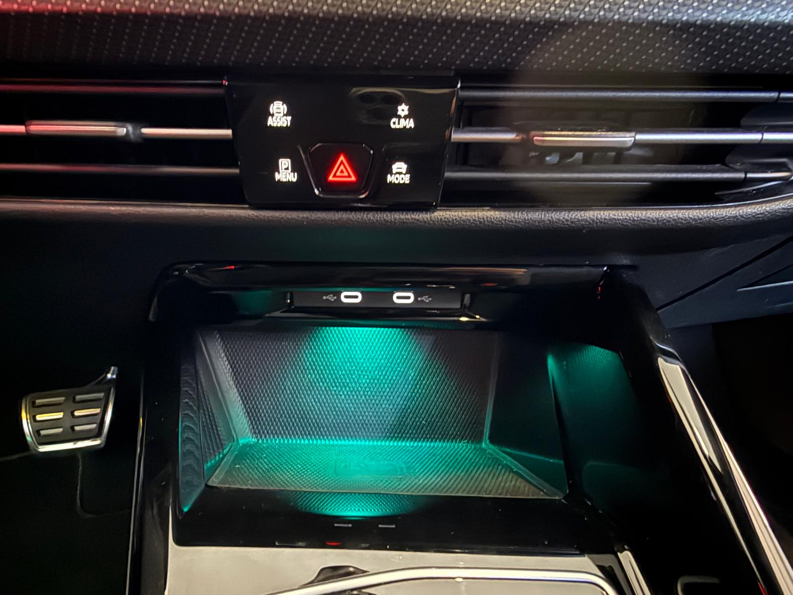 VW Golf 1.5 eTSI R-Line DSG *Matrix LED *Harman Kardon-image-22