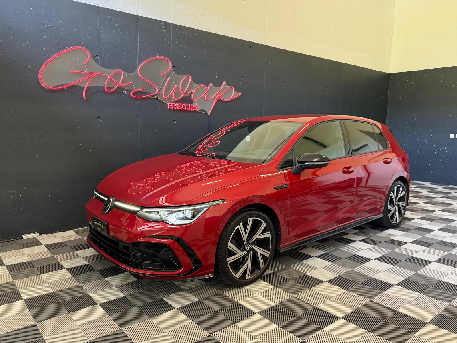 VW Golf 1.5 eTSI R-Line DSG *Matrix LED *Harman Kardon-image-0