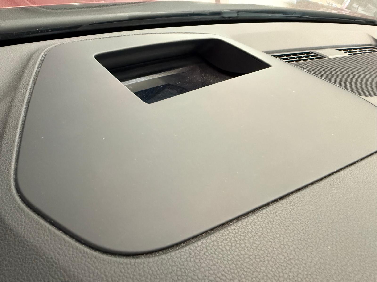 VW Golf 1.5 eTSI R-Line DSG *Matrix LED *Harman Kardon-image-24