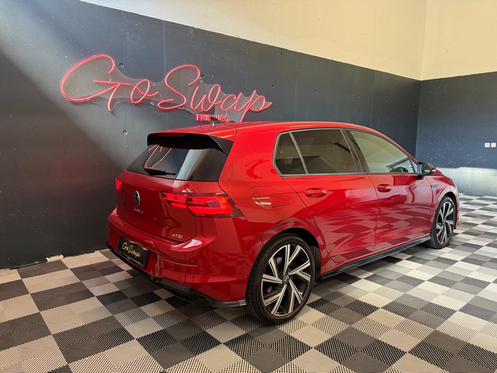 VW Golf 1.5 eTSI R-Line DSG *Matrix LED *Harman Kardon-image-5
