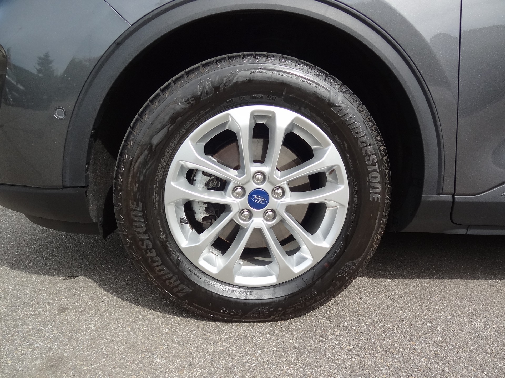 FORD Kuga 2.5 FHEV Titanium X 4WD-image-4