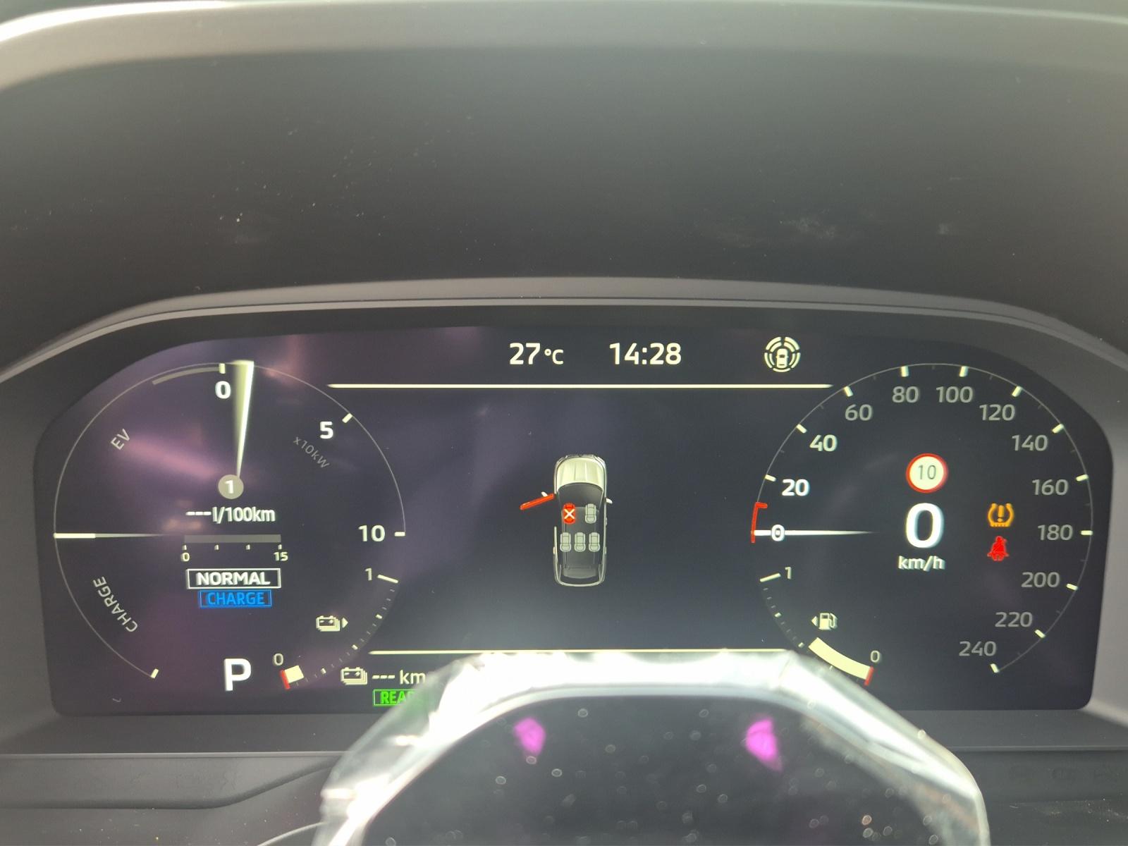 MITSUBISHI Outlander 2.4 PHEV Sport 4x4-image-7