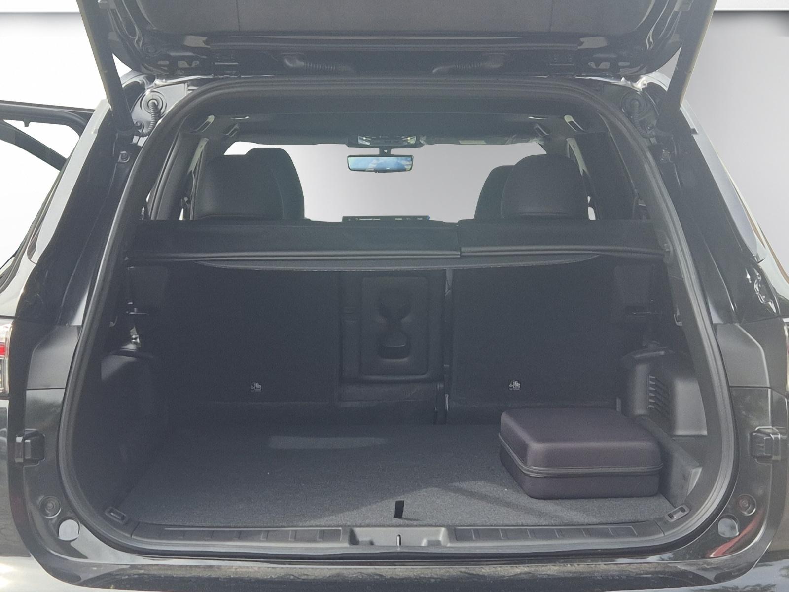 MITSUBISHI Outlander 2.4 PHEV Sport 4x4-image-12