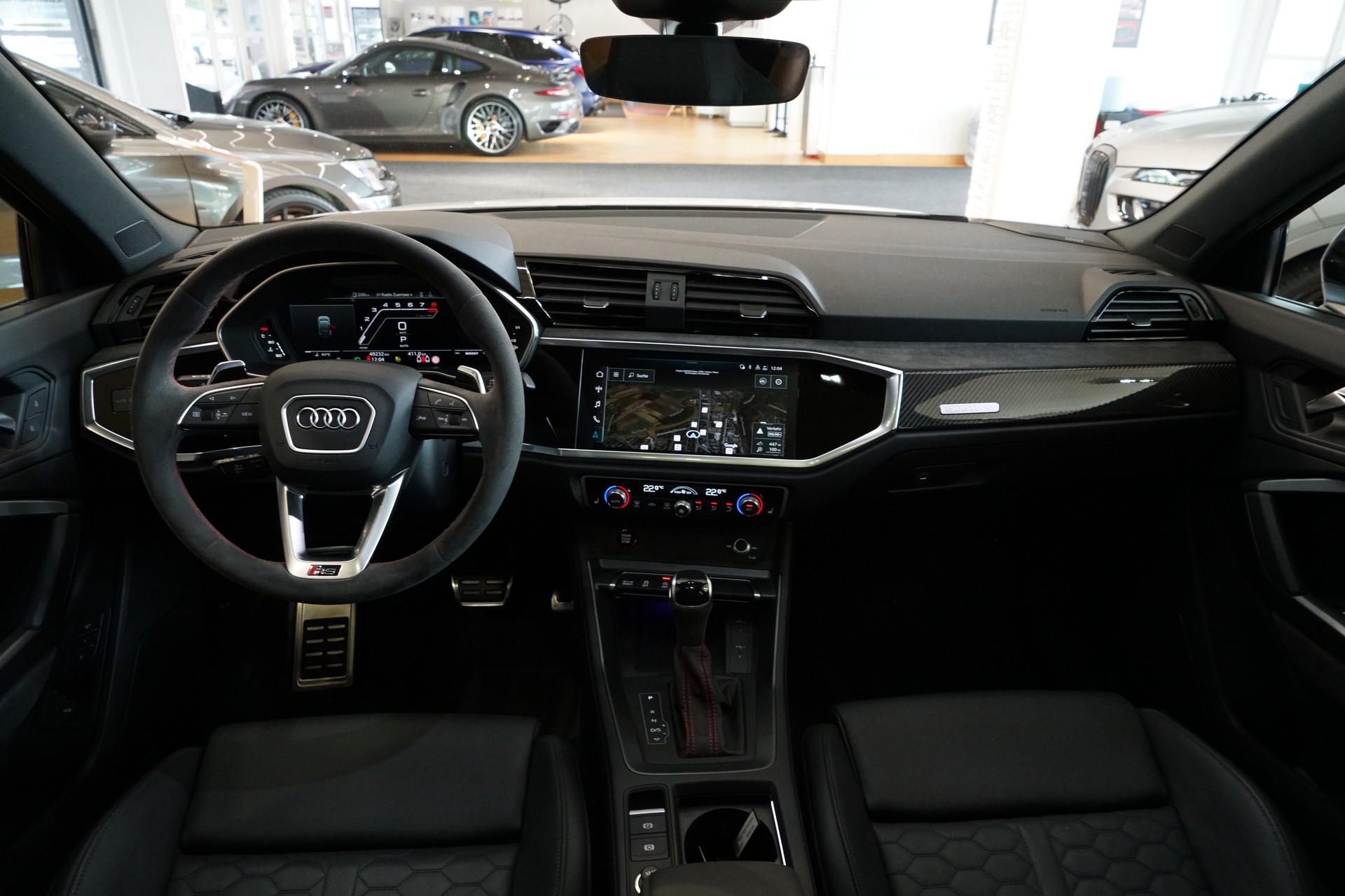 AUDI RS Q3 Sportback quattro S tronic Grau Matt Audi exclusive-image-11