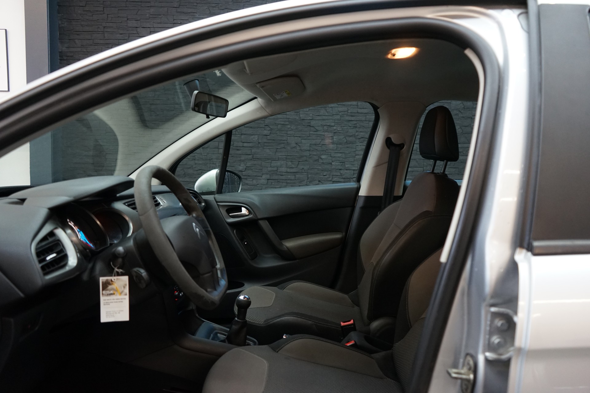 CITROEN C3 1.2i Sélection-image-3
