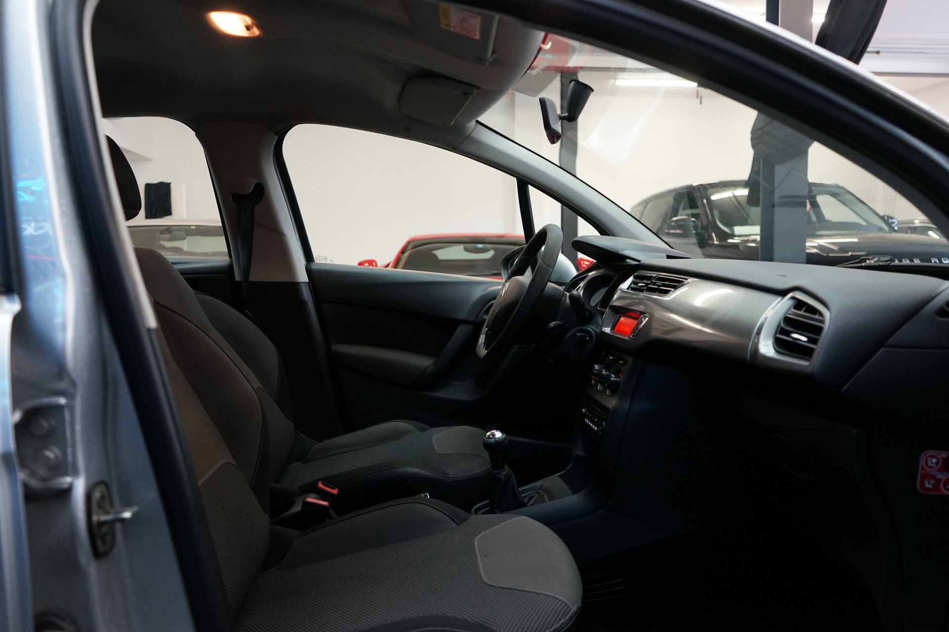 CITROEN C3 1.2i Sélection-image-4