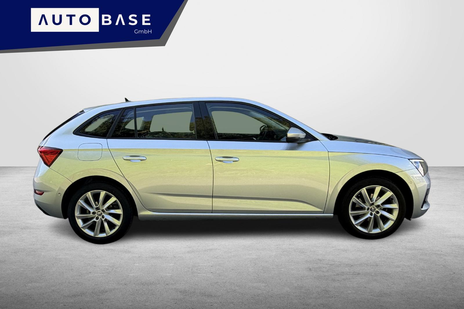 SKODA Scala 1.5 TSI ACT Ambition DSG-image-5