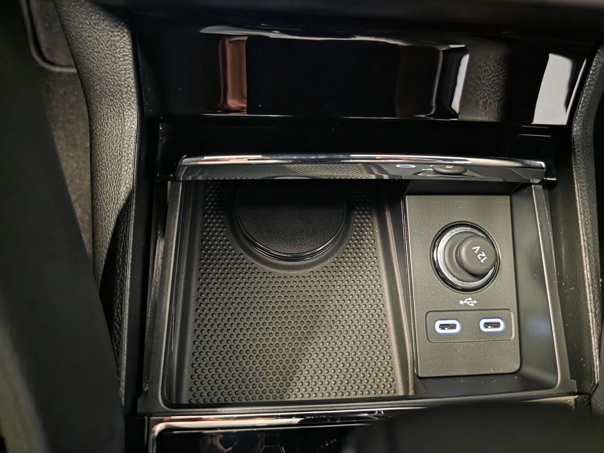 SKODA Karoq 2.0 TSI SportLine 4x4 DSG-image-19