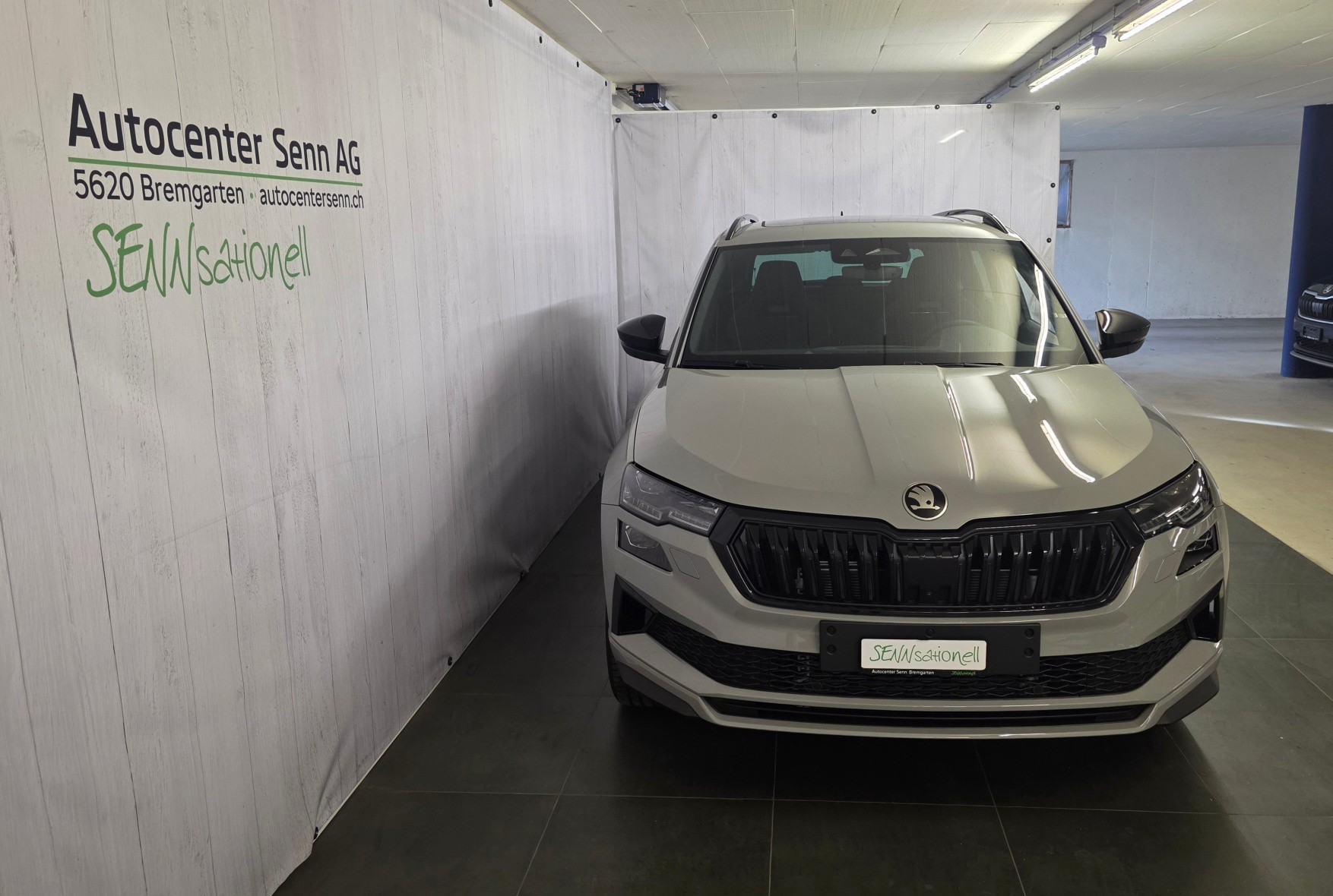 SKODA Karoq 2.0 TSI SportLine 4x4 DSG-showroom-element-1